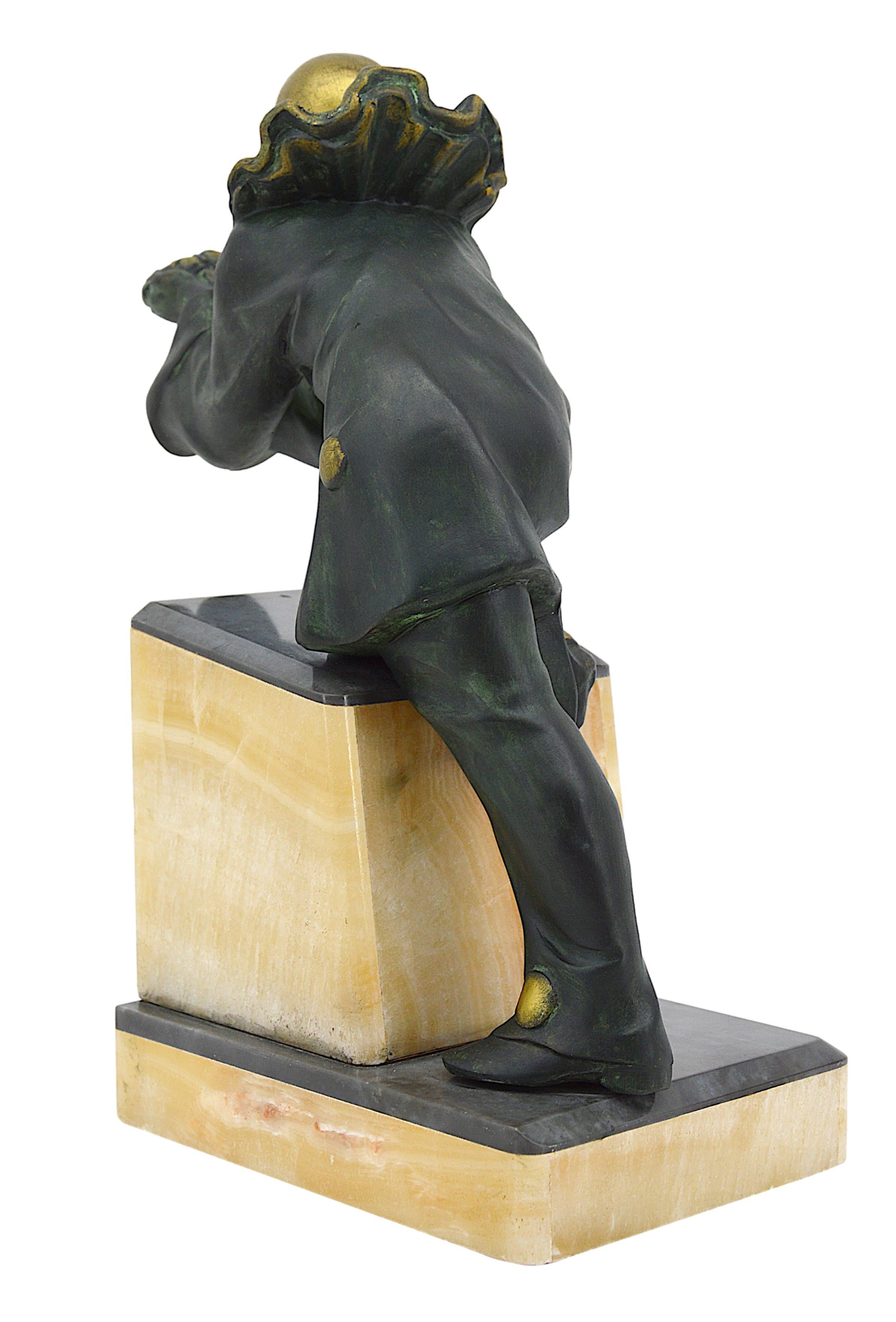 Onyx Sculpture de perroquet Art Déco française, années 1920 en vente