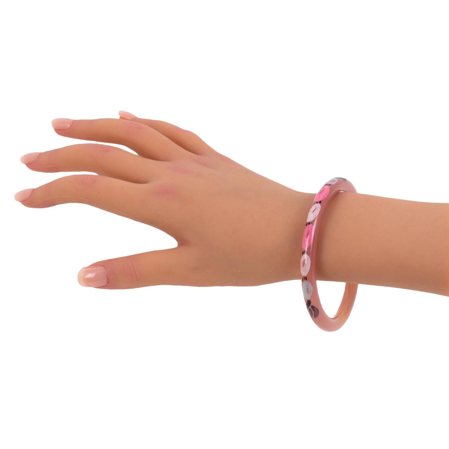 French Art Deco Pink Celluloid Bracelet Bangle with Floral Design For Sale 4