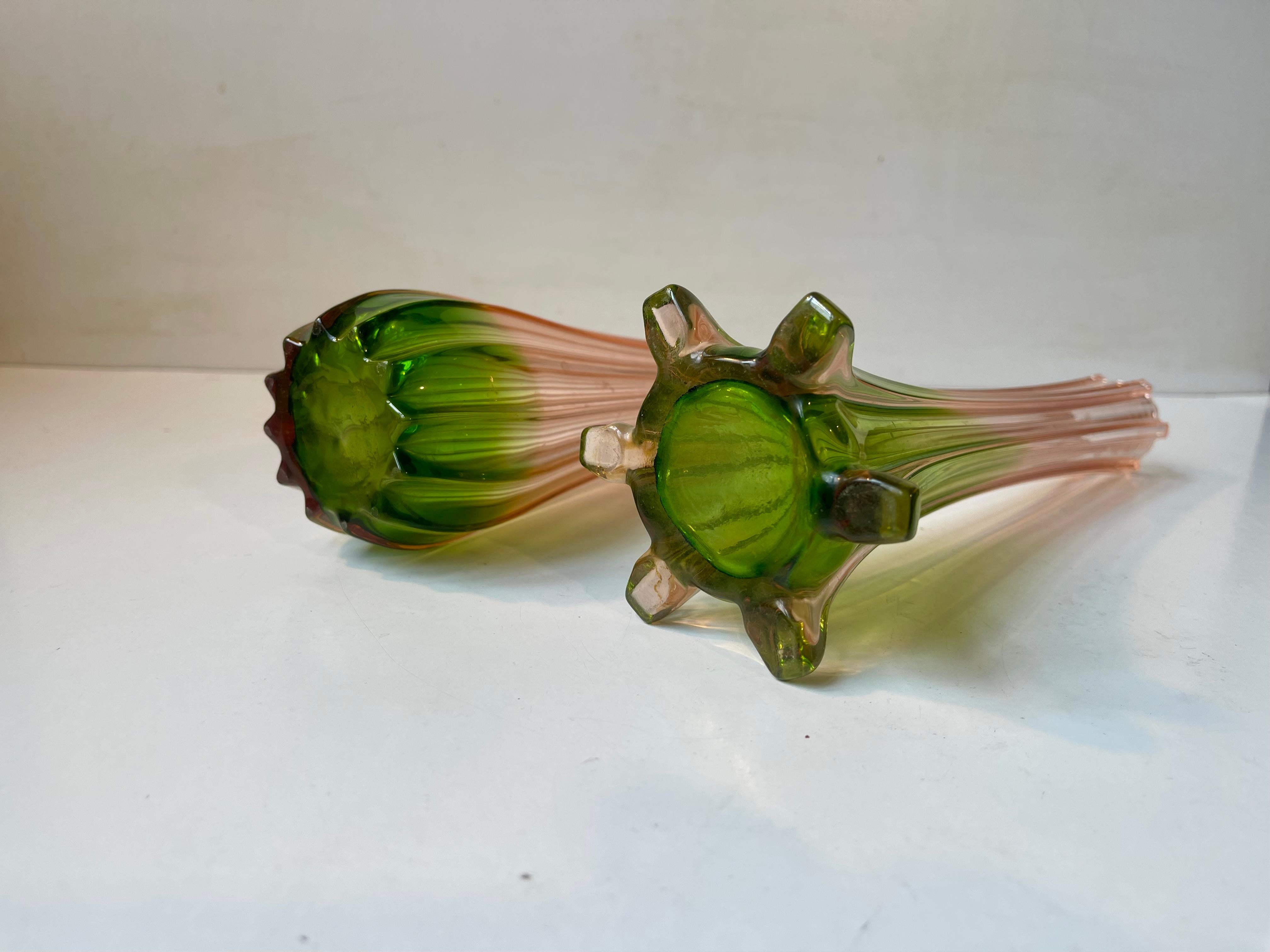 French Art Deco Pink & Green - 'Rubina Verde' Glass Vases, 1920s For Sale 3