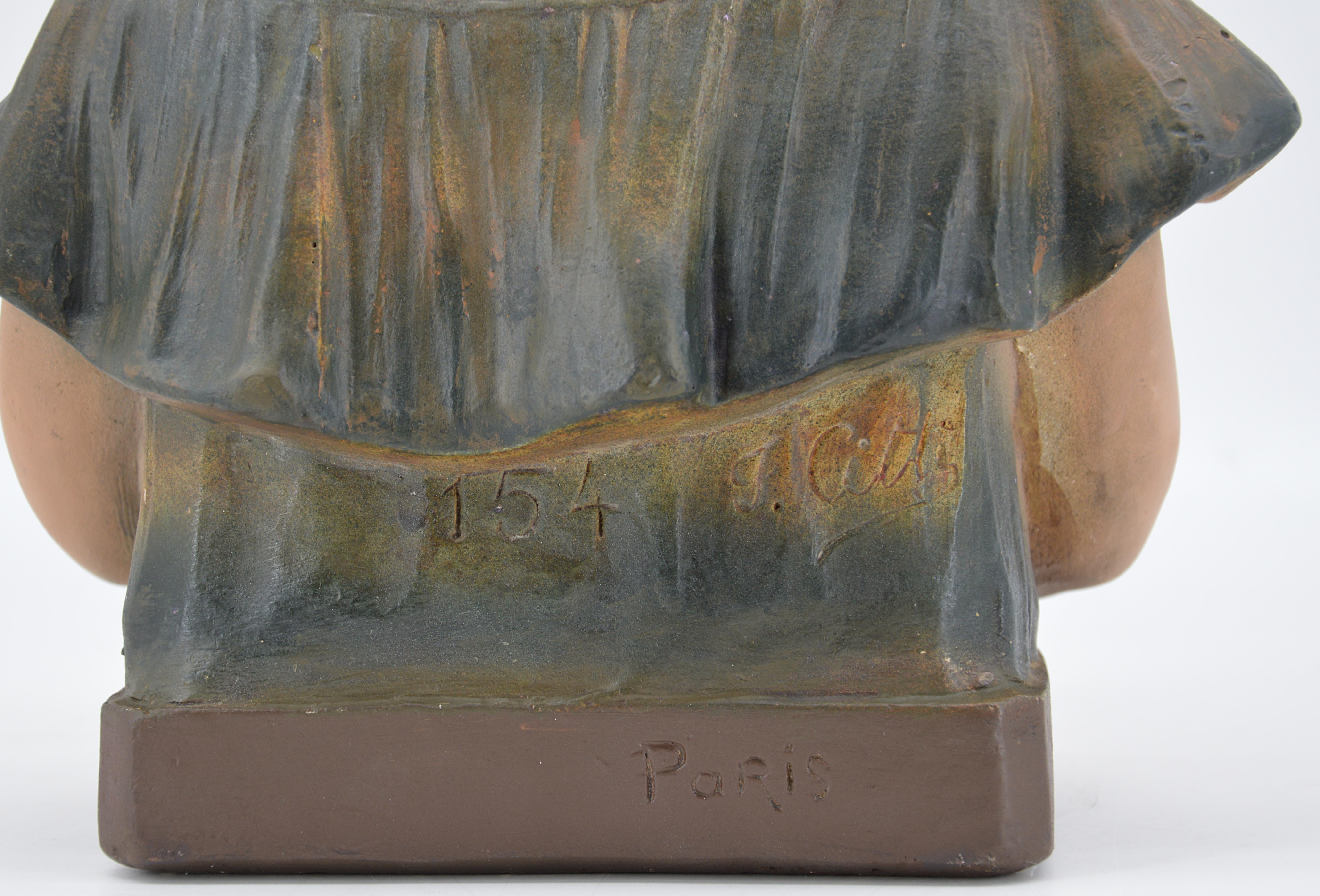 Inizio XX secolo Scultura in gesso francese Art Deco con bambino che legge un libro, anni '1900 in vendita