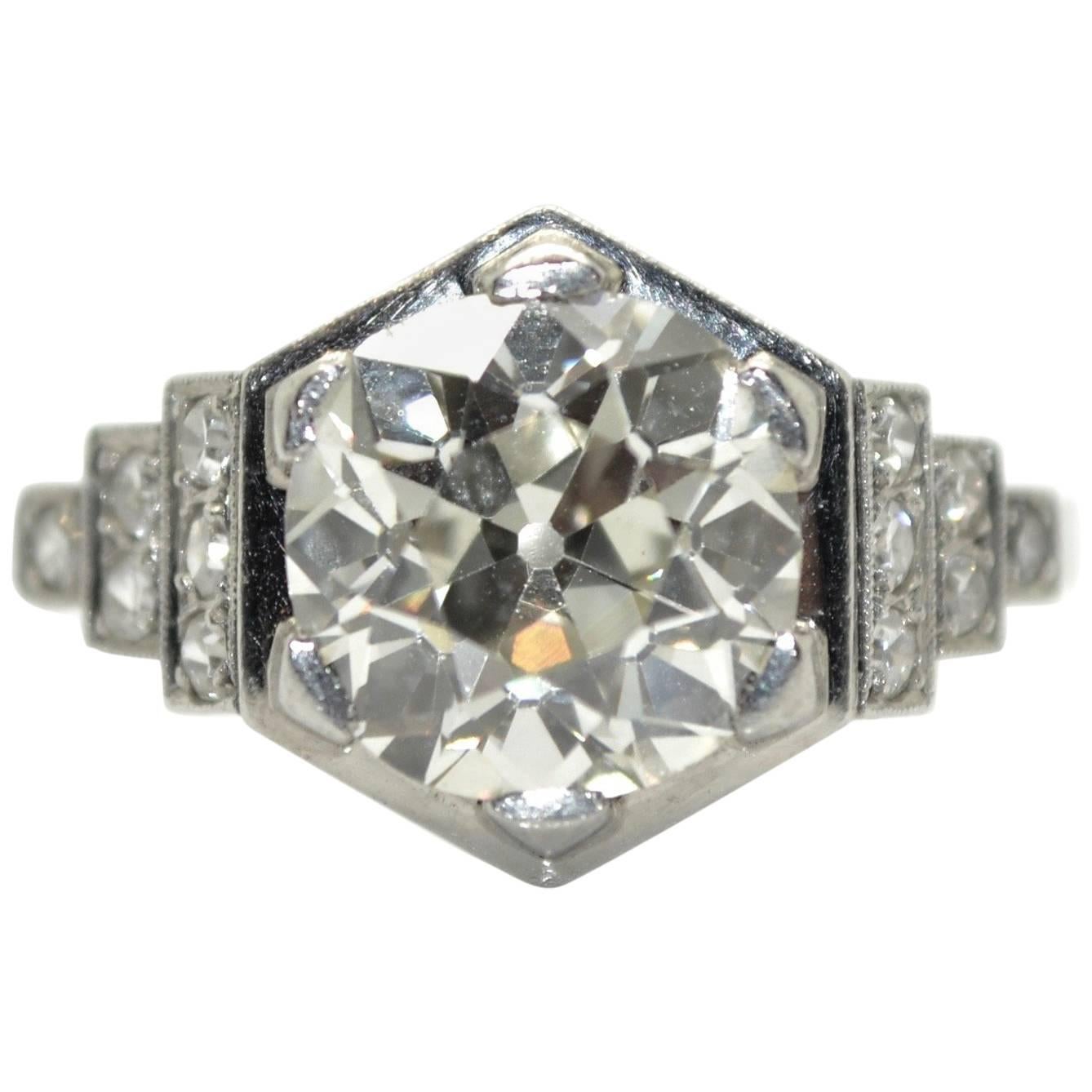 French Art Deco Platinum 3.50 Carat Diamond Solitaire Engagement Ring circa 1930 For Sale