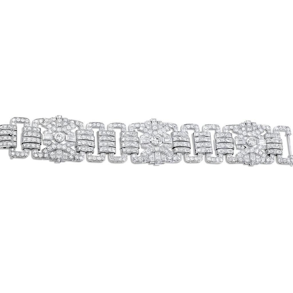 French Art Deco Platinum Diamond Bracelet In Excellent Condition For Sale In La Jolla, CA