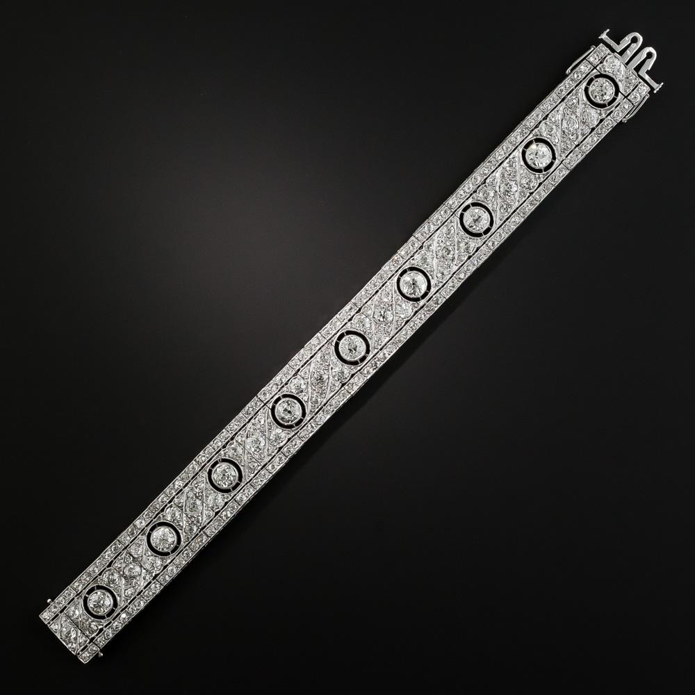 French Art Deco Platinum Diamond Bracelet In Excellent Condition For Sale In San Francisco, CA