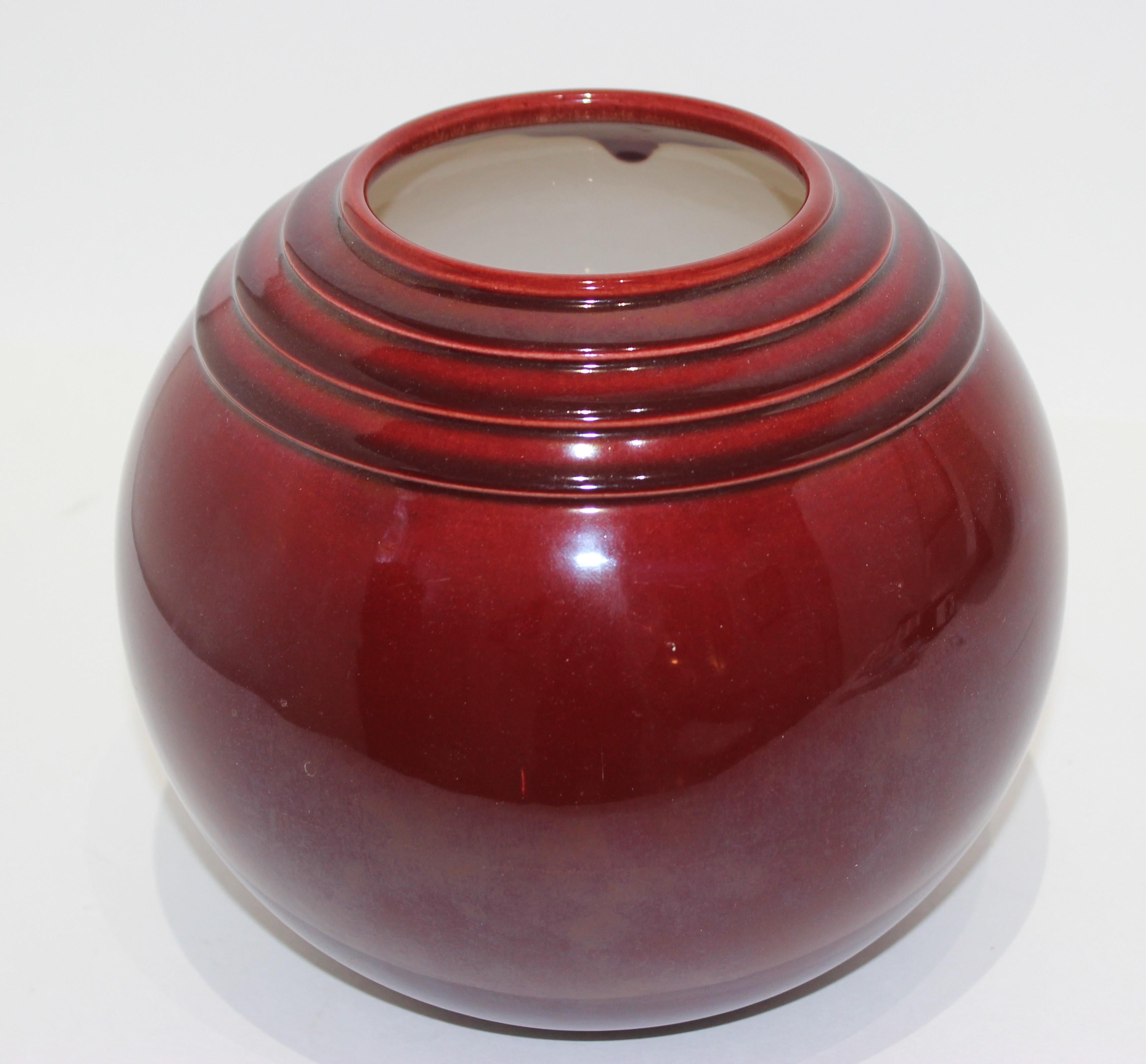 circular ceramic vase