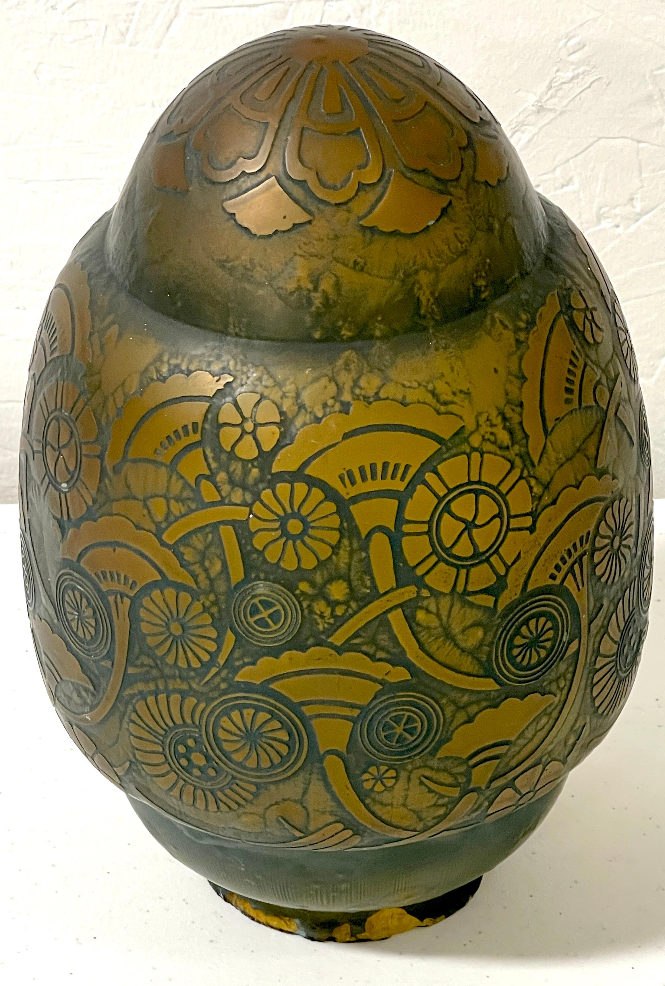 Französische Stehlampe im Art Déco-Stil, polychromiert, mit Cameo-Glasschirm von Muller Frères  im Angebot 8