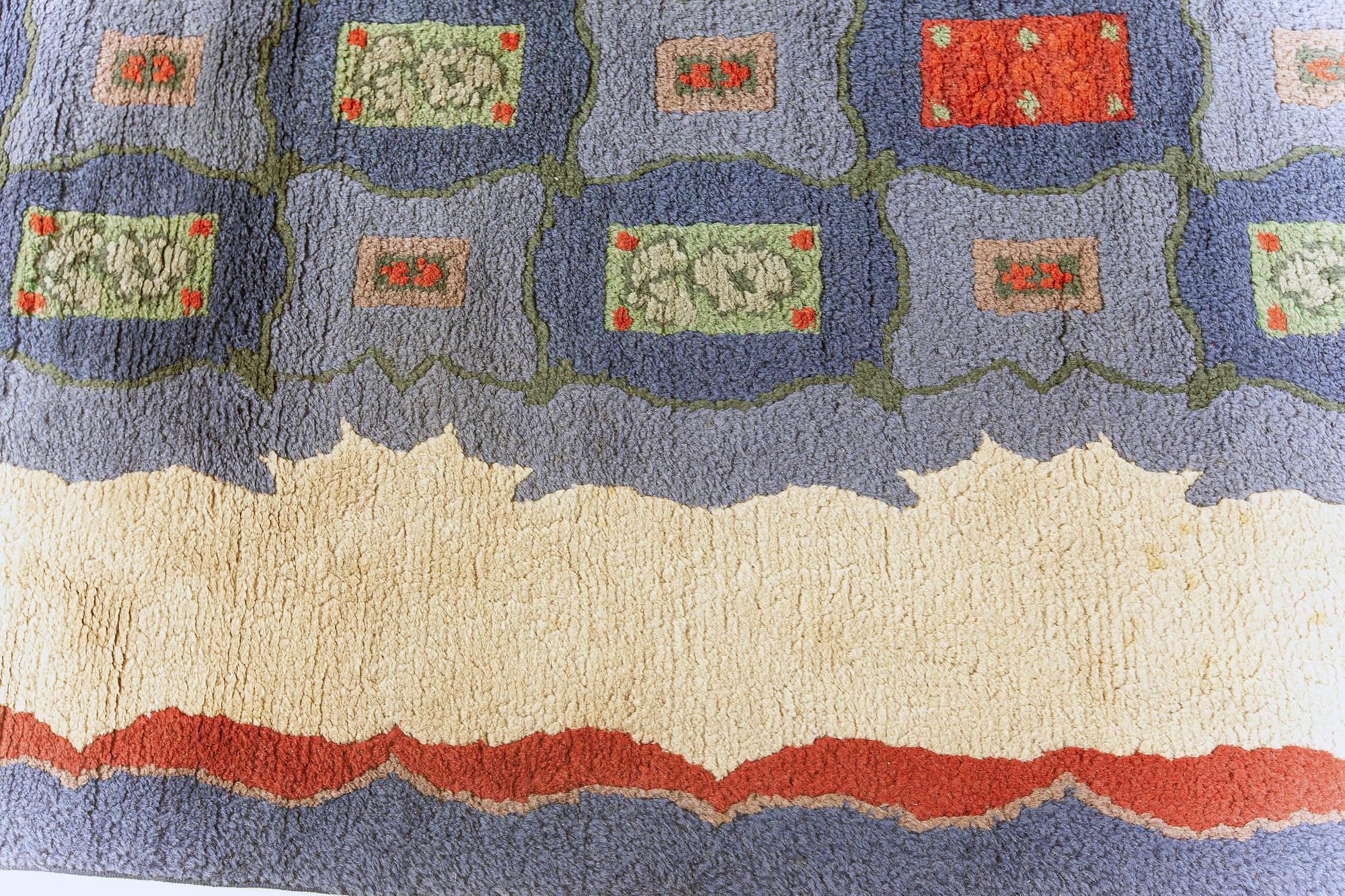Französischer lila Art-Déco-Teppich von Paule Leleu, handgefertigt (Art déco) im Angebot