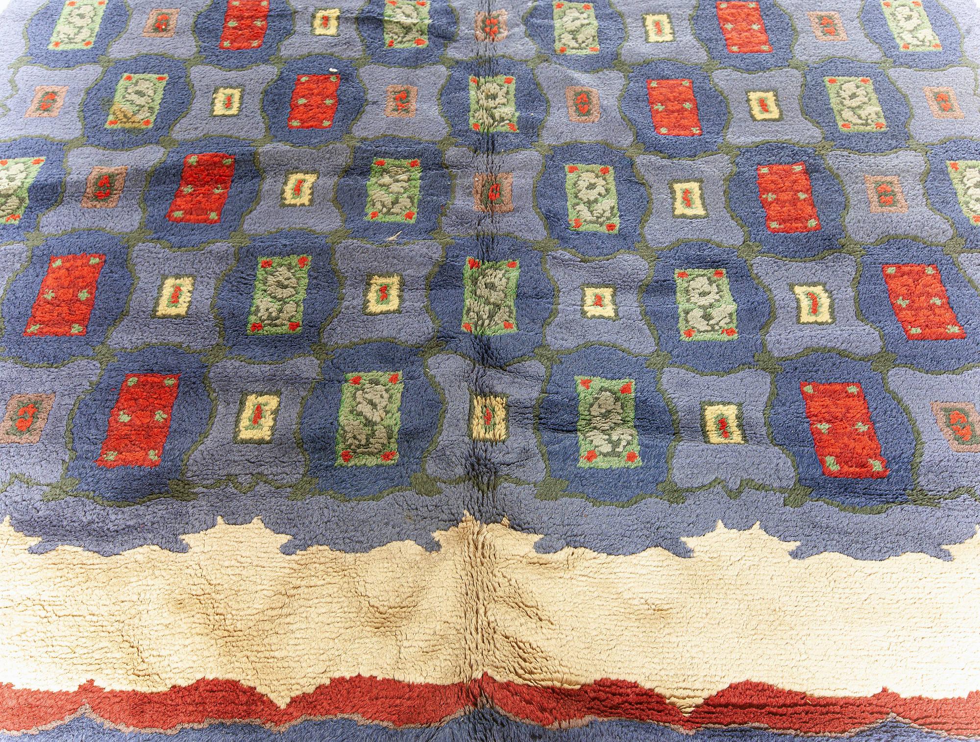 Französischer lila Art-Déco-Teppich von Paule Leleu, handgefertigt (Wolle) im Angebot