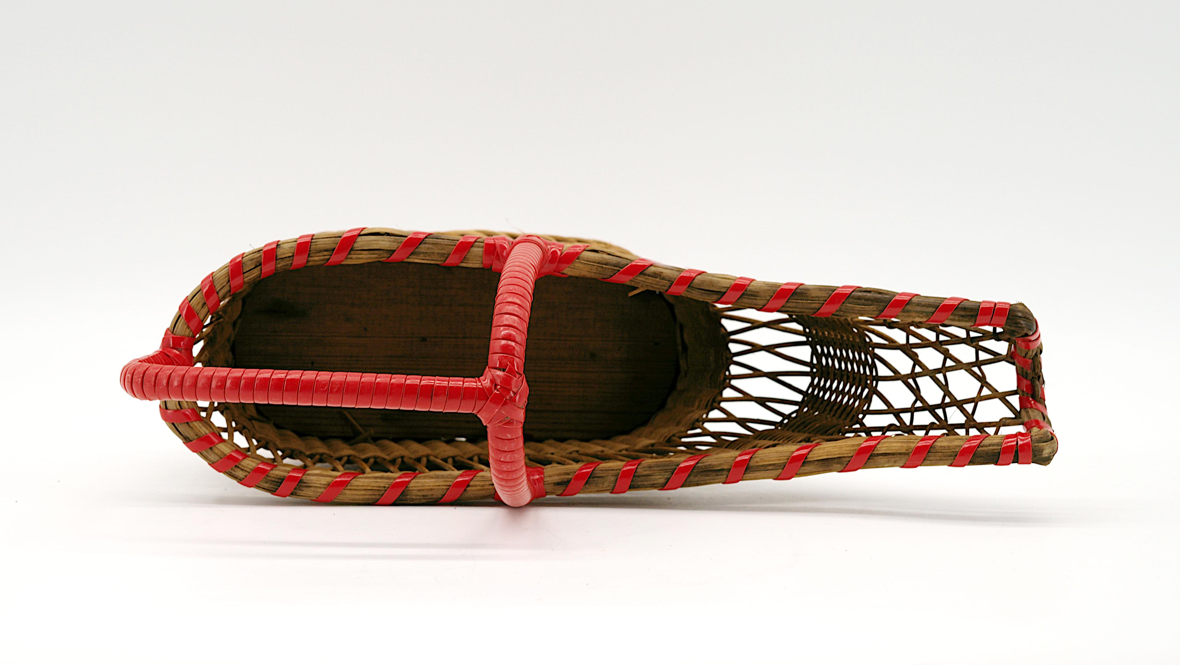 Ottone Portabottiglie da vino in vimini e rattan Art Deco francese, 1920 in vendita