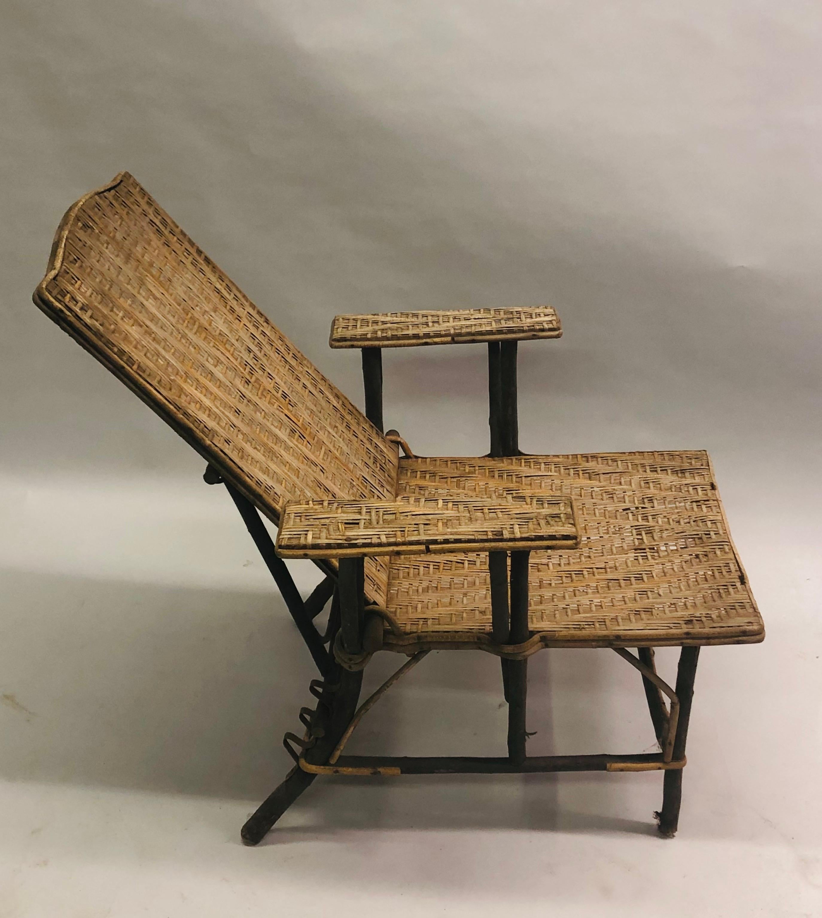 Bamboo French Art Deco Rattan Lounge Chair / Recliner / Chaise Longue, 1920 For Sale
