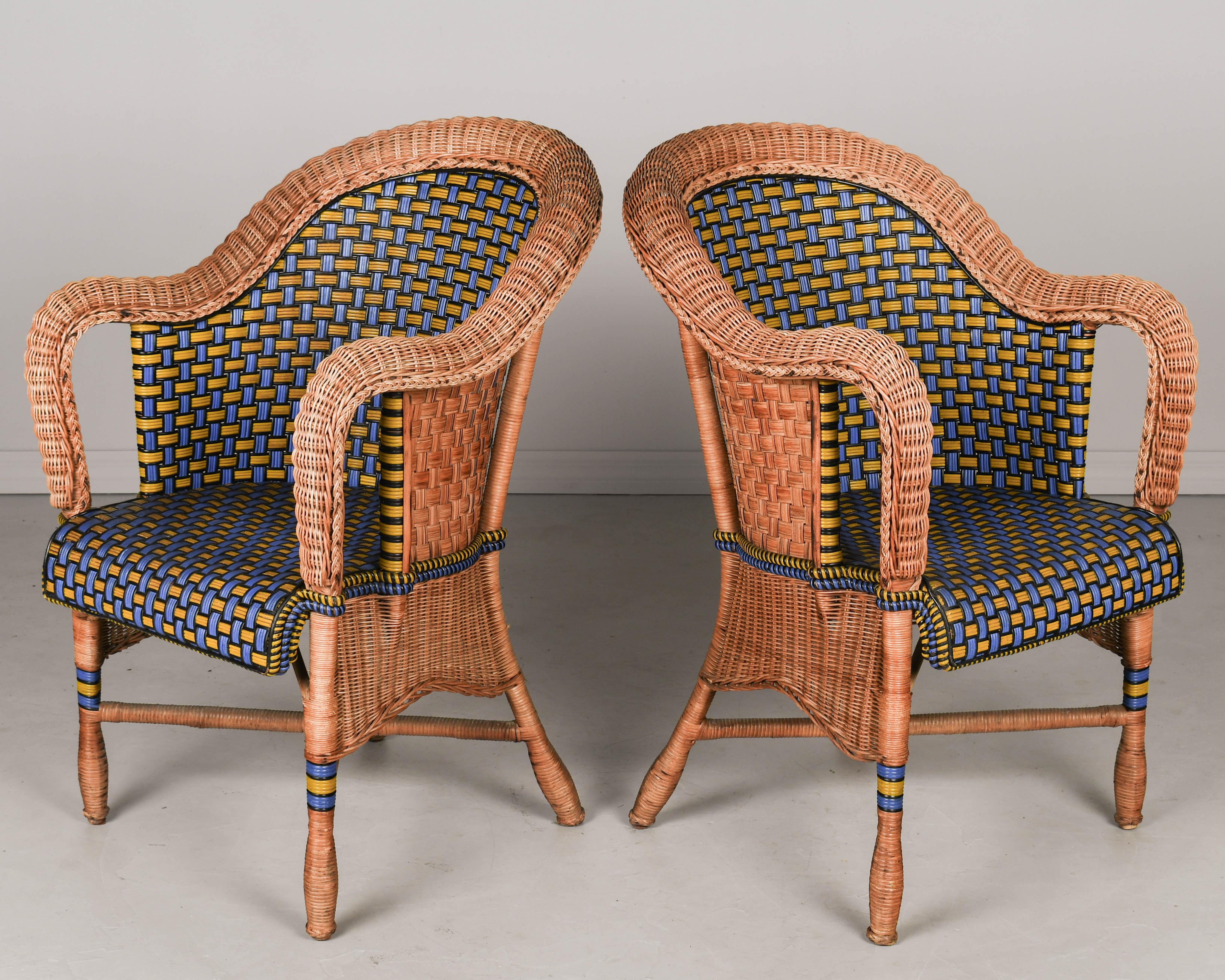 Fait main Table et chaises de patio Art déco français en rotin, lot de 7 en vente