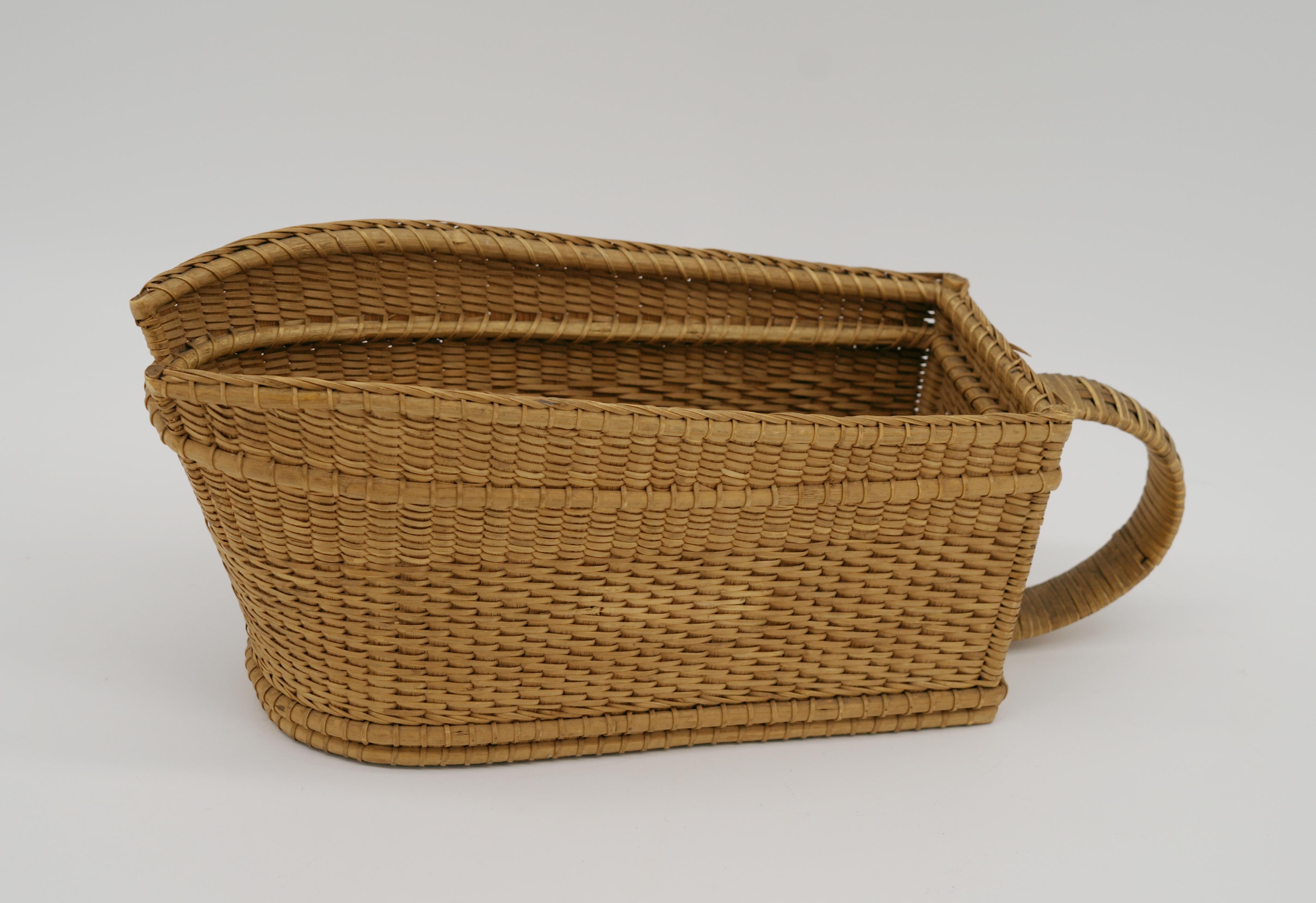 French Art Deco Rattan Wine Bottle Holder, 1920 For Sale 1