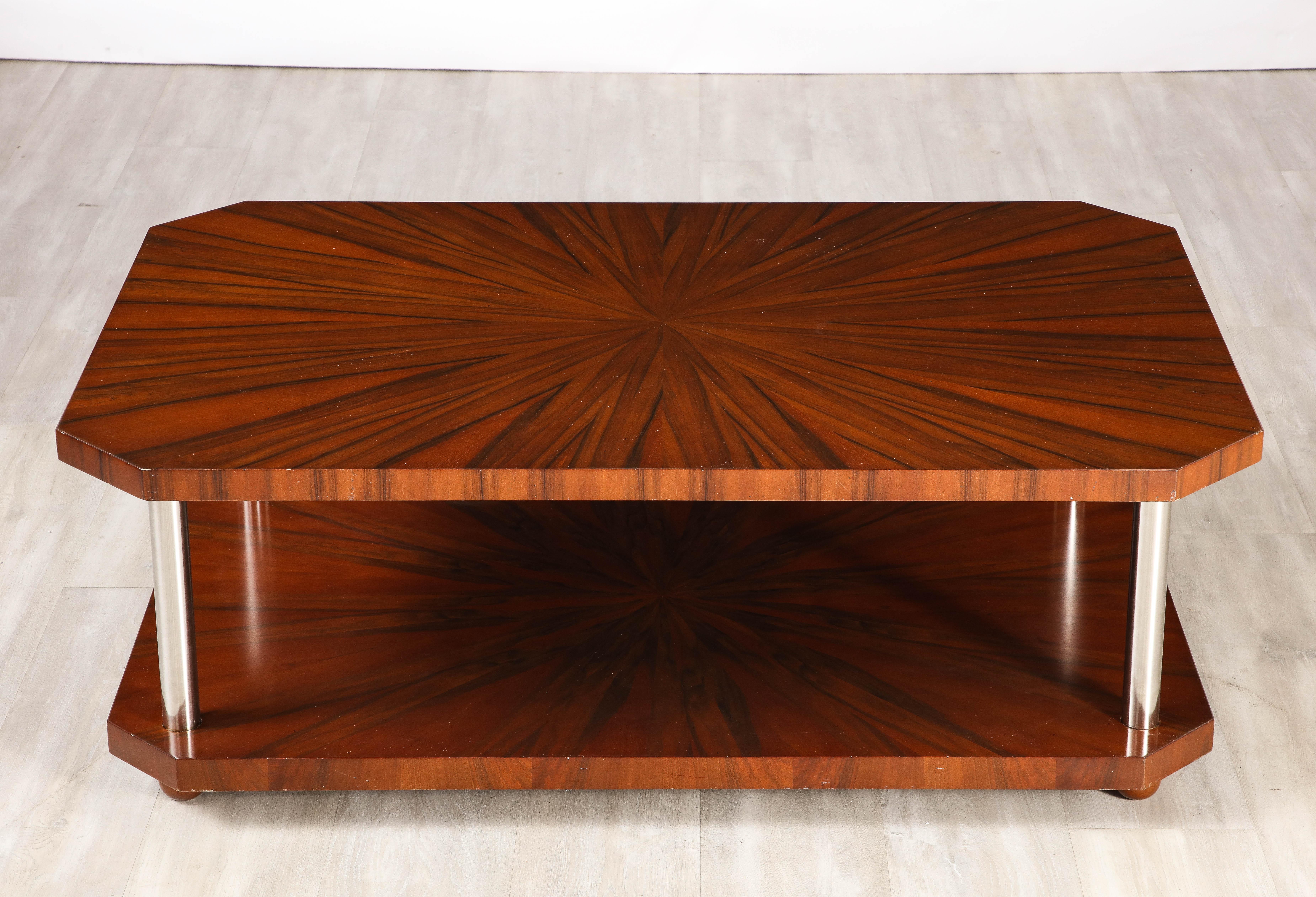 French Art Deco Rectangular Wood Coffee Table, circa 1940  In Good Condition For Sale In New York, NY