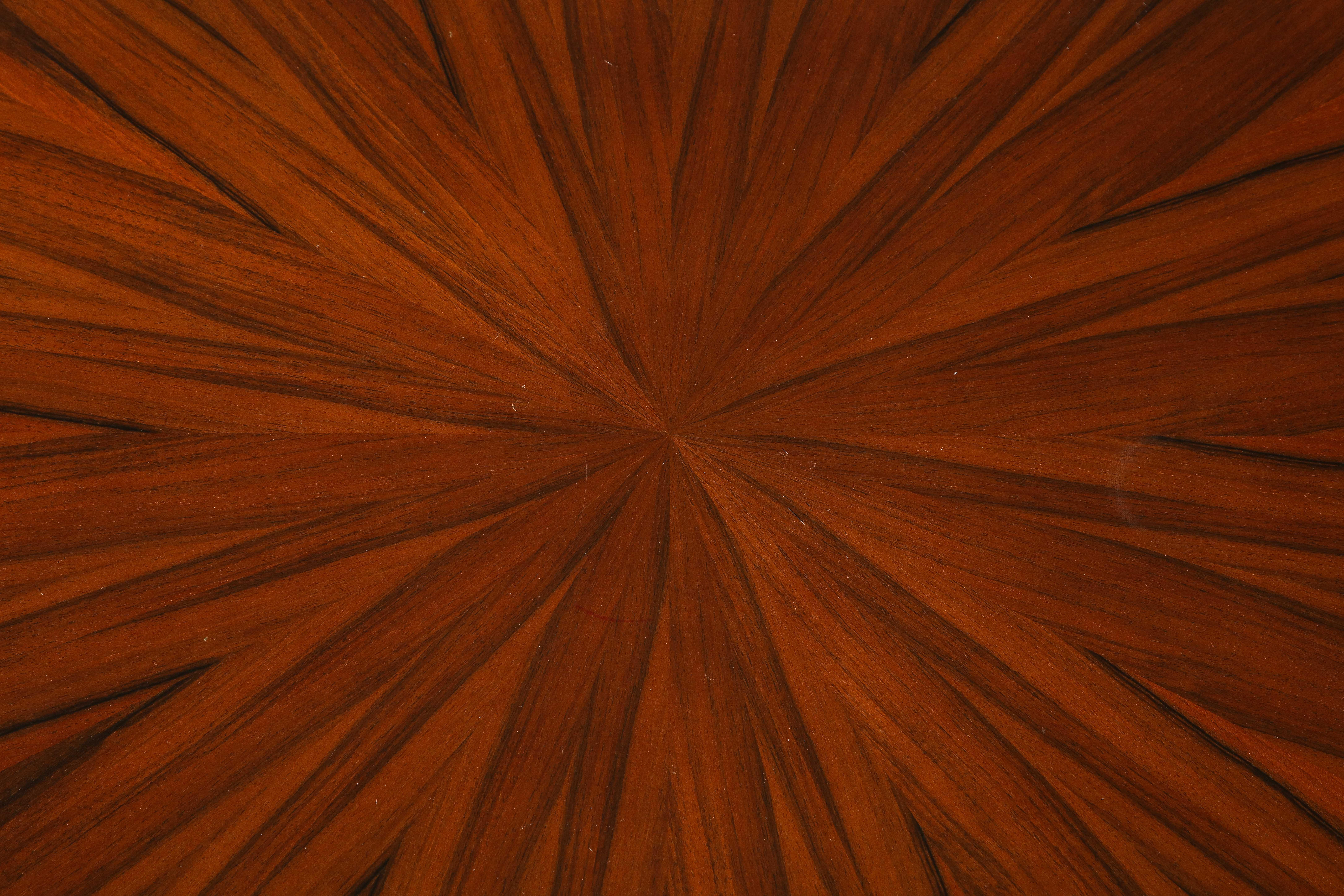 Milieu du XXe siècle Table basse rectangulaire en bois Art déco français, circa 1940  en vente