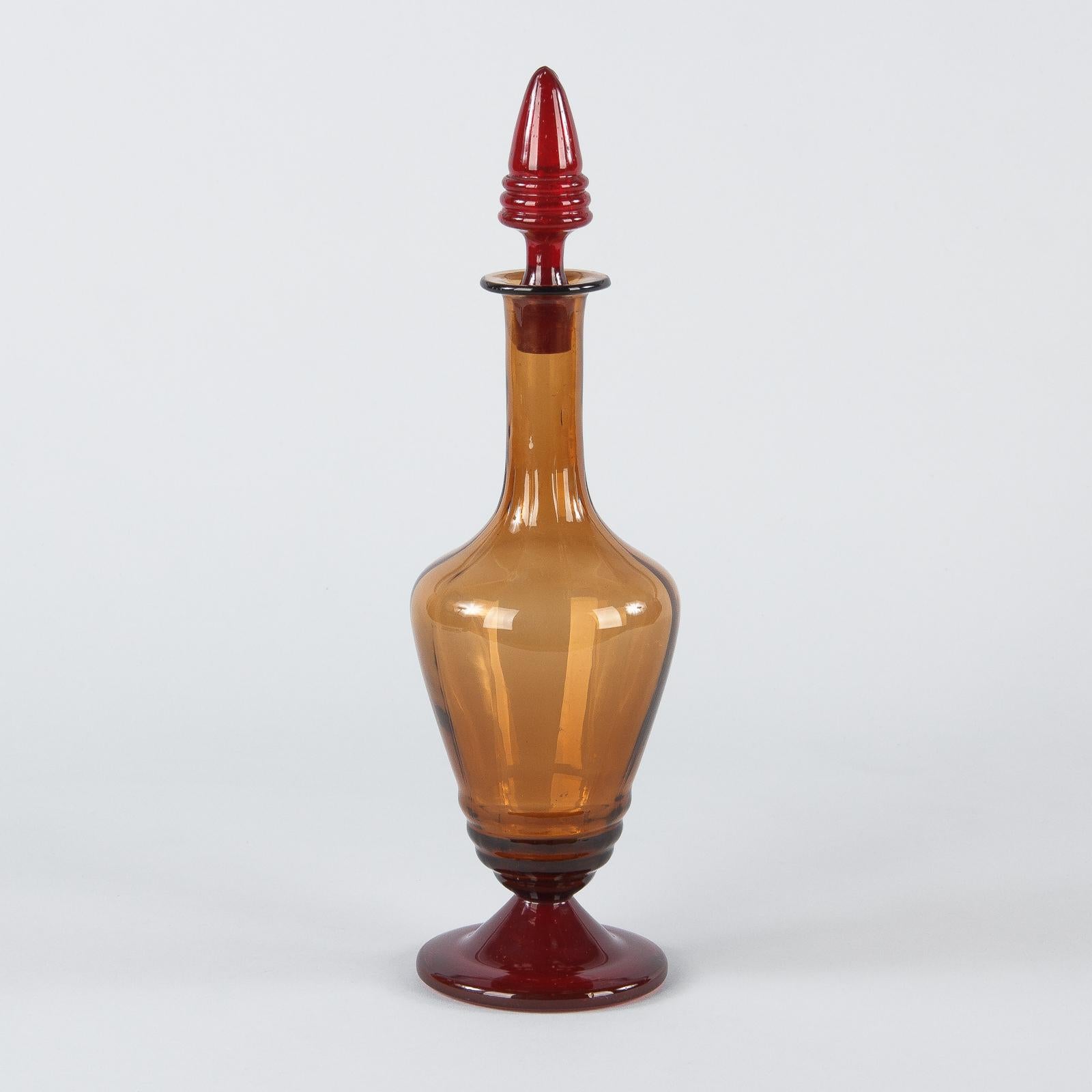 French Art Deco Red and Amber Glass Decanter, 1940s 3