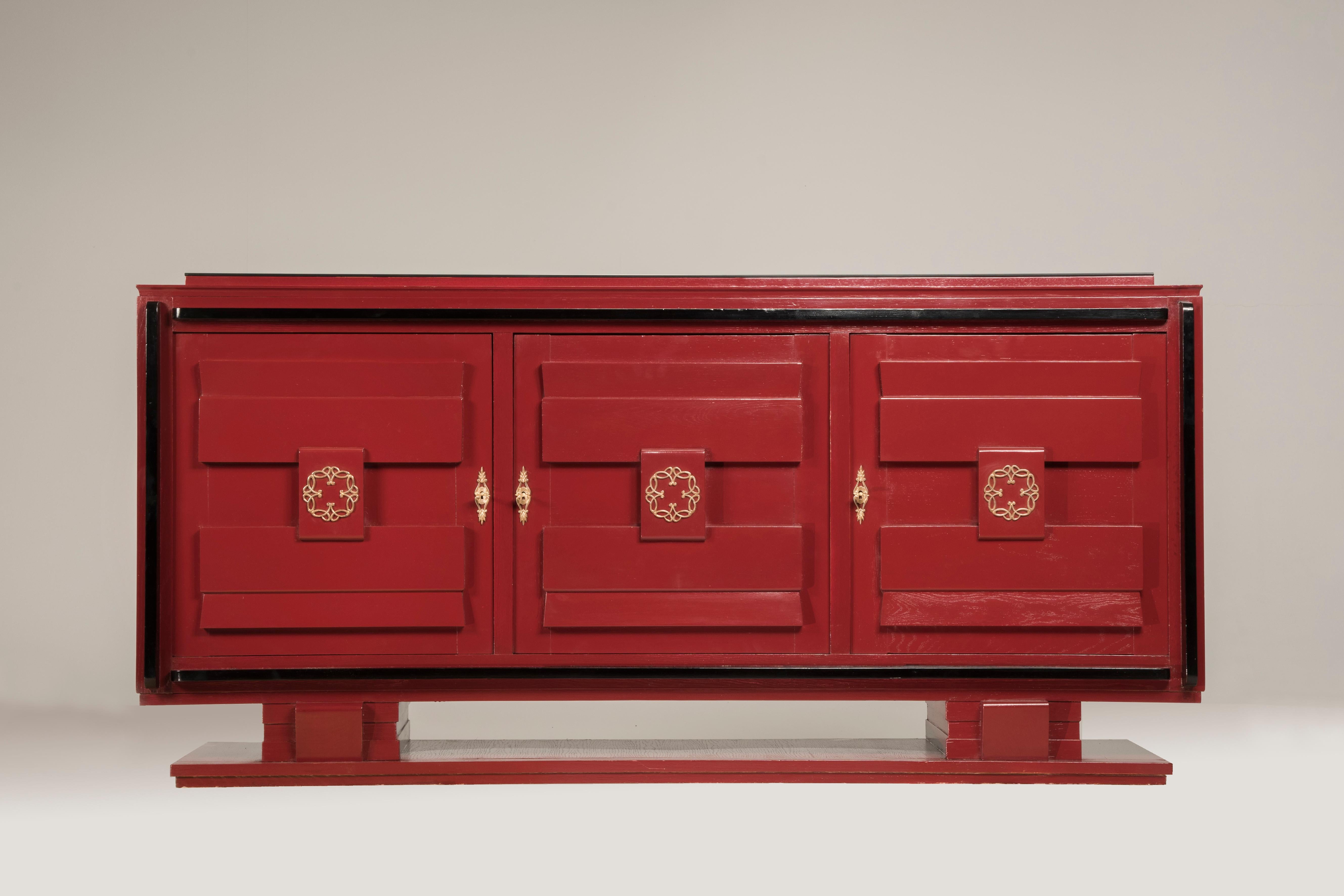 Italian French 1940s Art Deco Style Red Lacquered and Black Details and Top Credenza