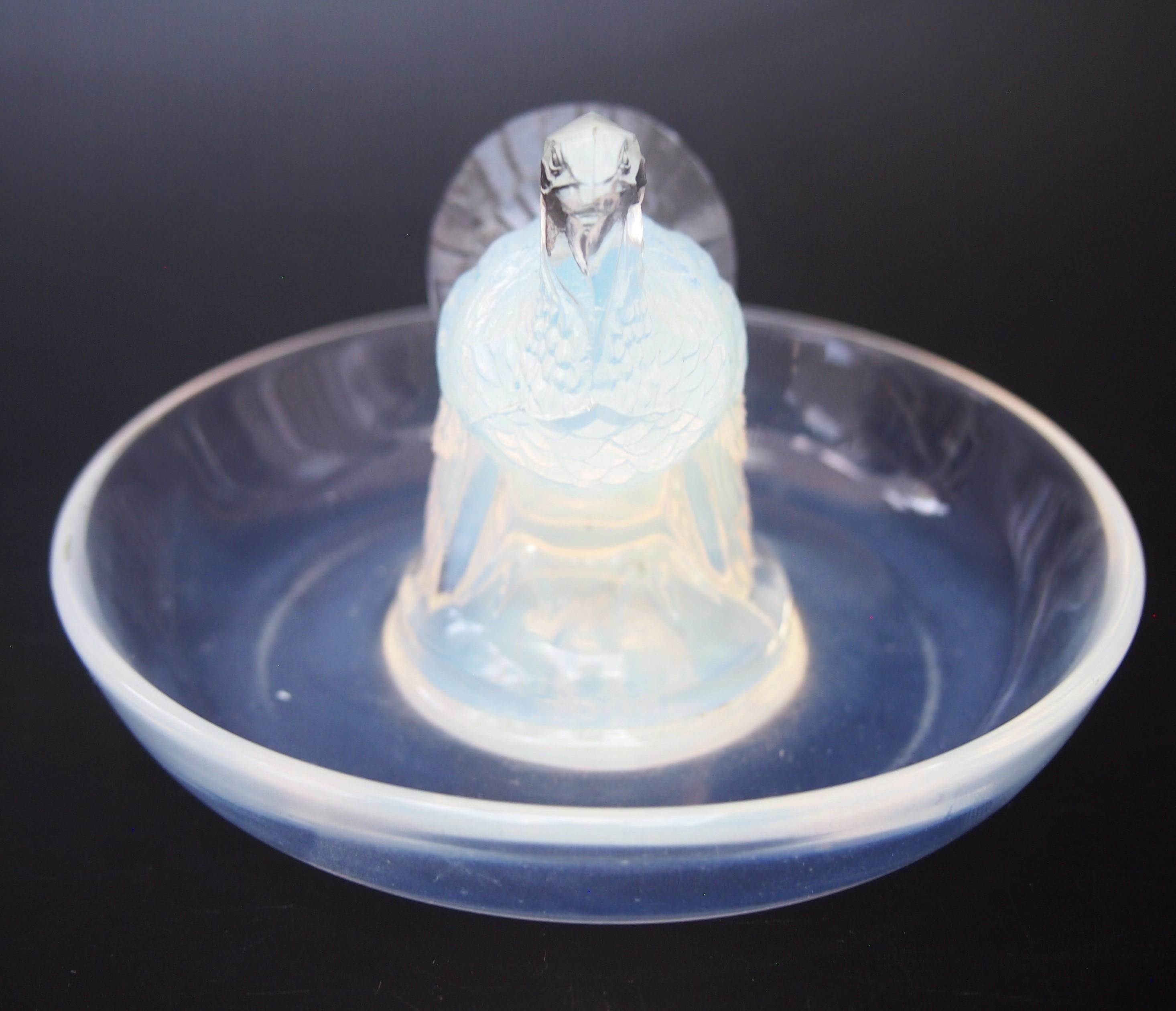 French Art Deco Rene Lalique Opal Turkey  Glass Dish, 1925 -signed For Sale 3