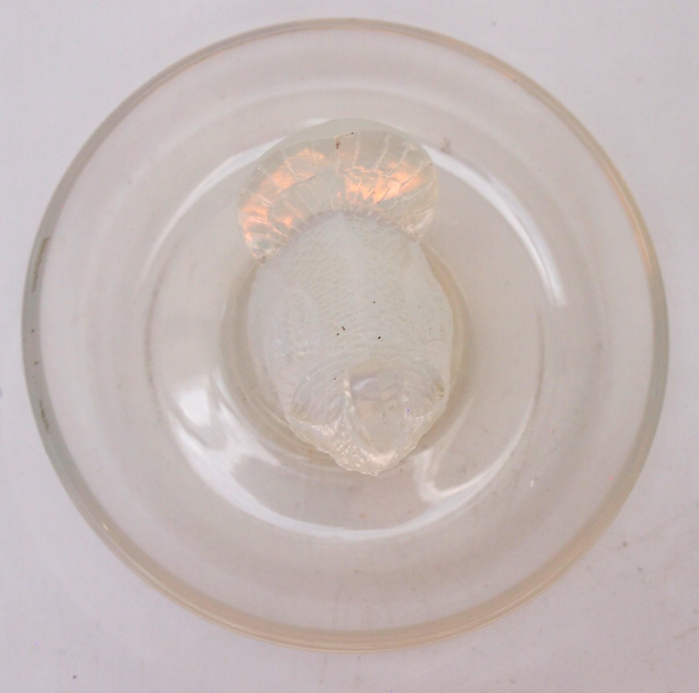 French Art Deco Rene Lalique Opal Turkey  Glass Dish, 1925 -signed For Sale 4