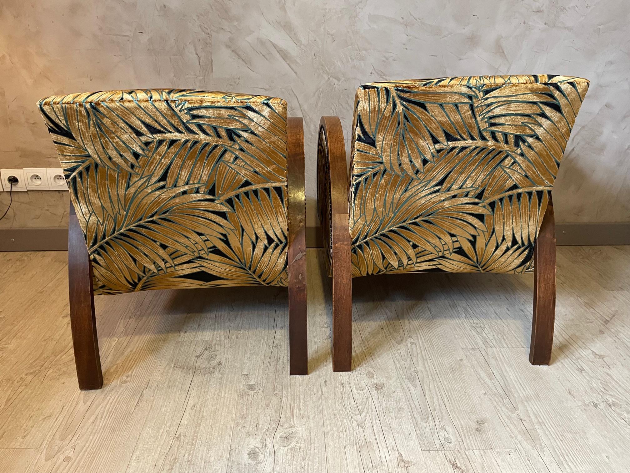 French Art Deco Reupholstered Pair of Armchairs, 1930s 5