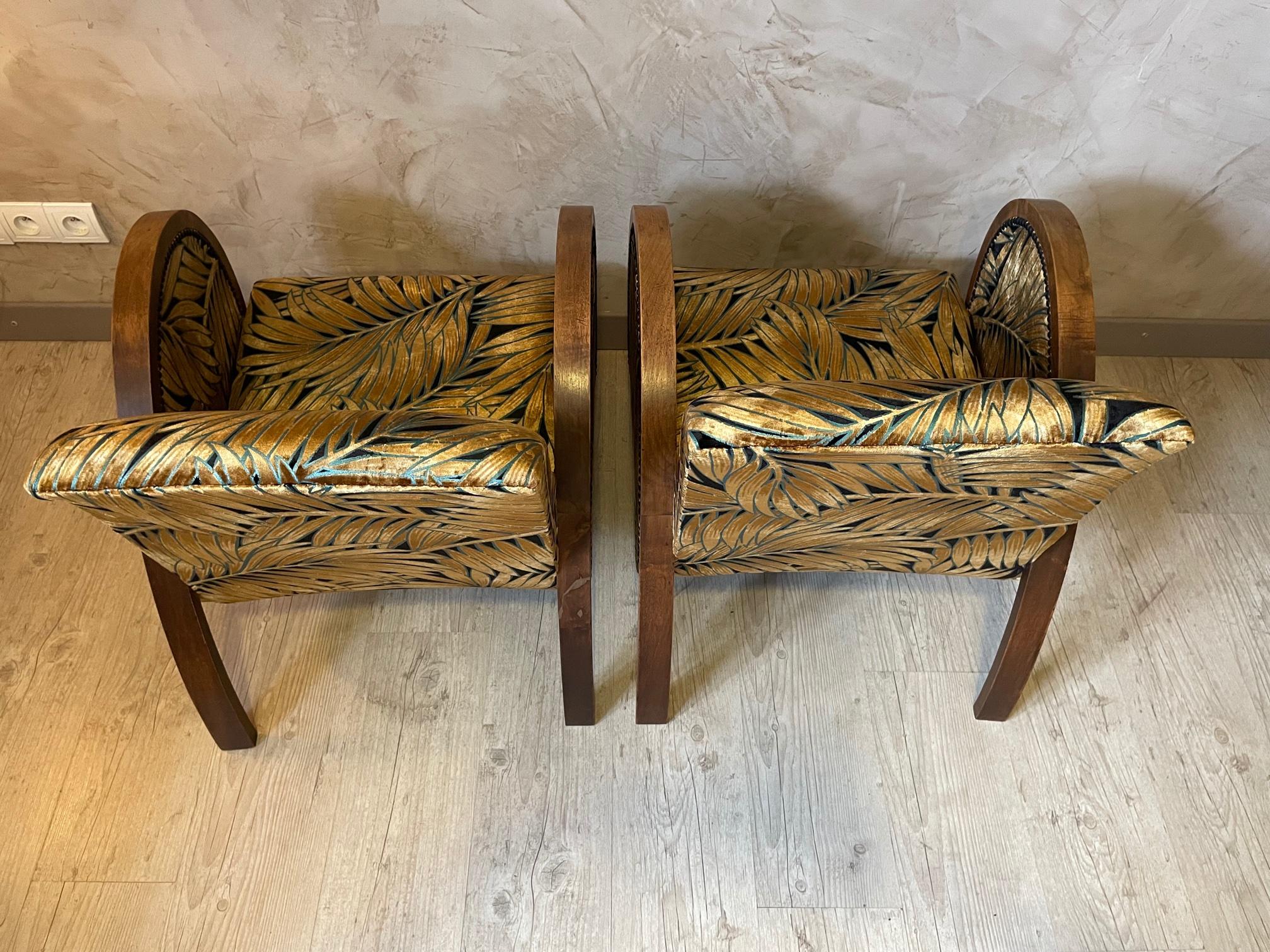 French Art Deco Reupholstered Pair of Armchairs, 1930s 7