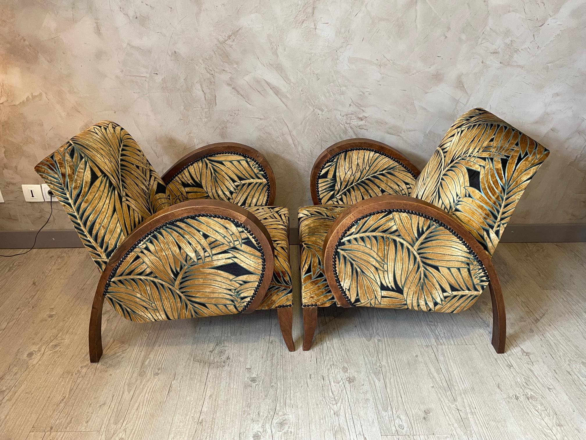 French Art Deco Reupholstered Pair of Armchairs, 1930s 1