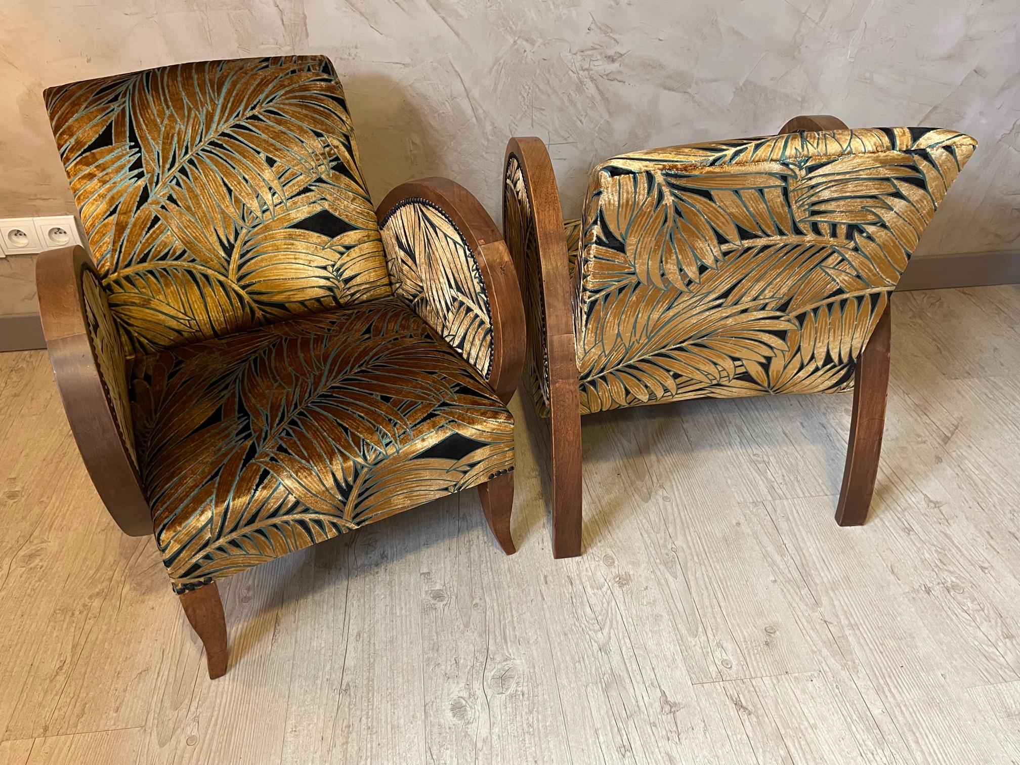 French Art Deco Reupholstered Pair of Armchairs, 1930s 4