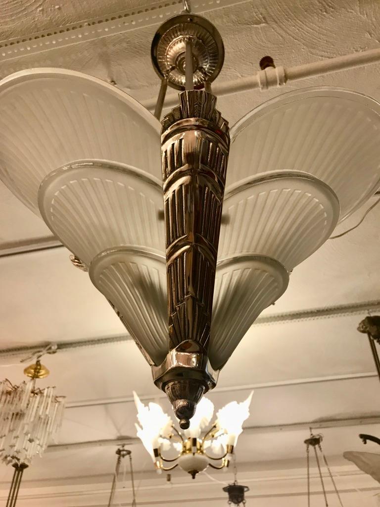 French Art Deco Ribbed Chandelier For Sale 1