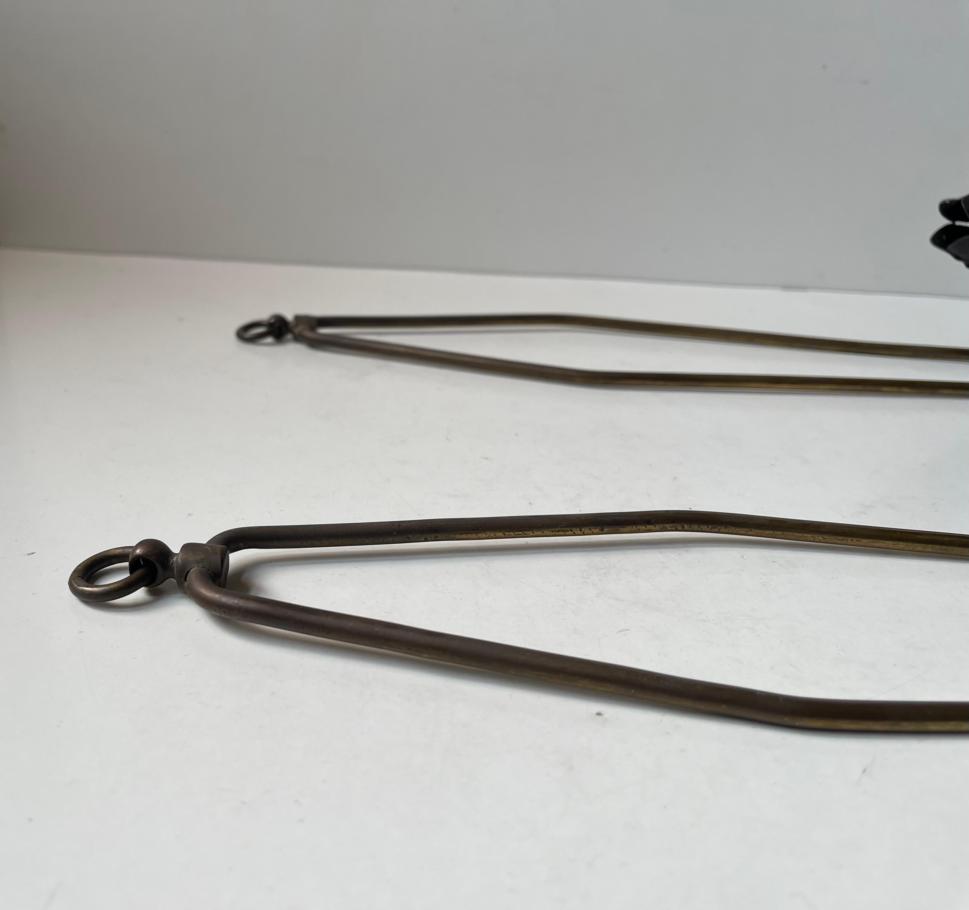 Early 20th Century French Art Deco Rose Bud Wall Candleholders in Brass, 1920s For Sale