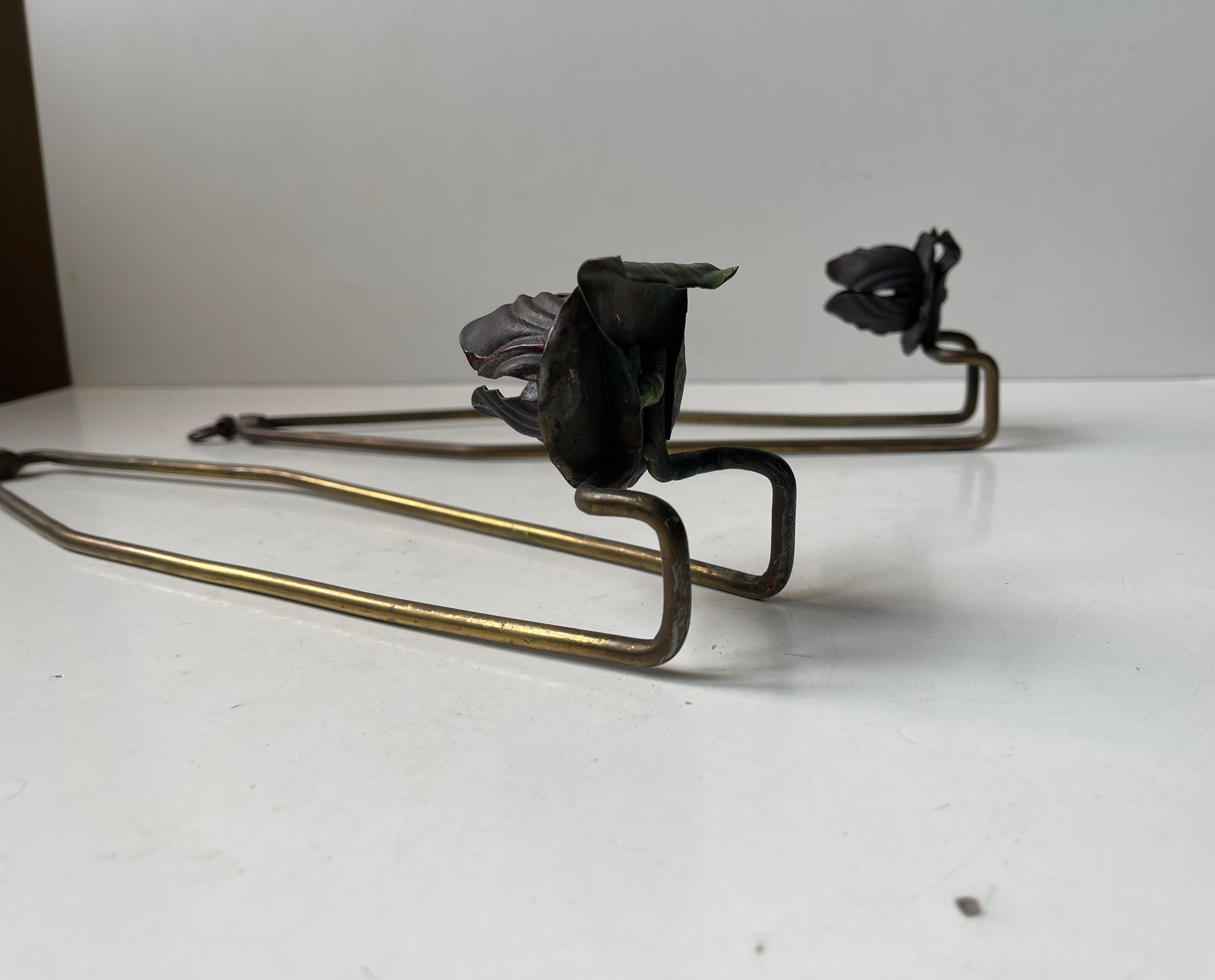 French Art Deco Rose Bud Wall Candleholders in Brass, 1920s For Sale 3
