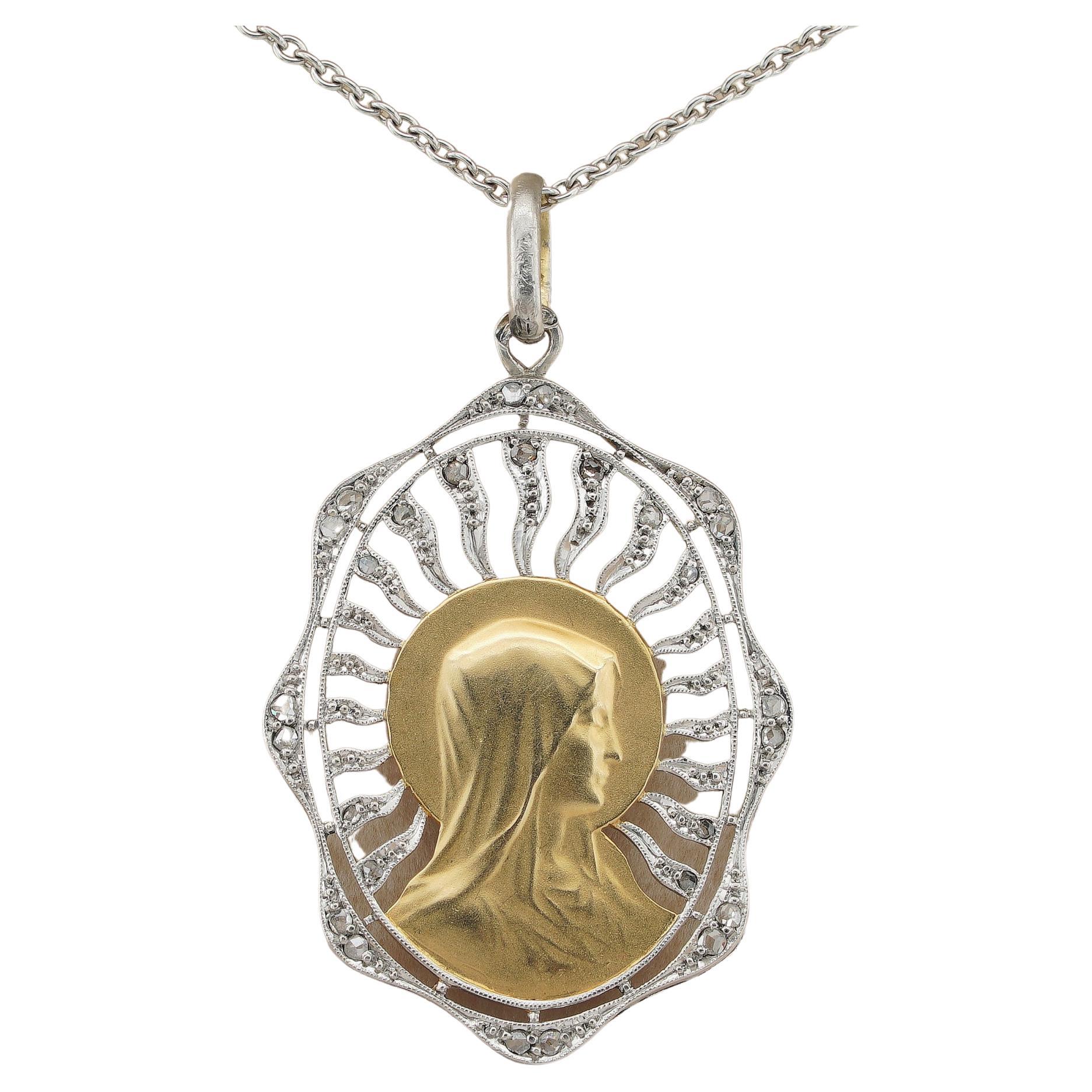 Pendentif français Art Déco Virgin Mary en platine 18 KT avec diamants taille rose en vente