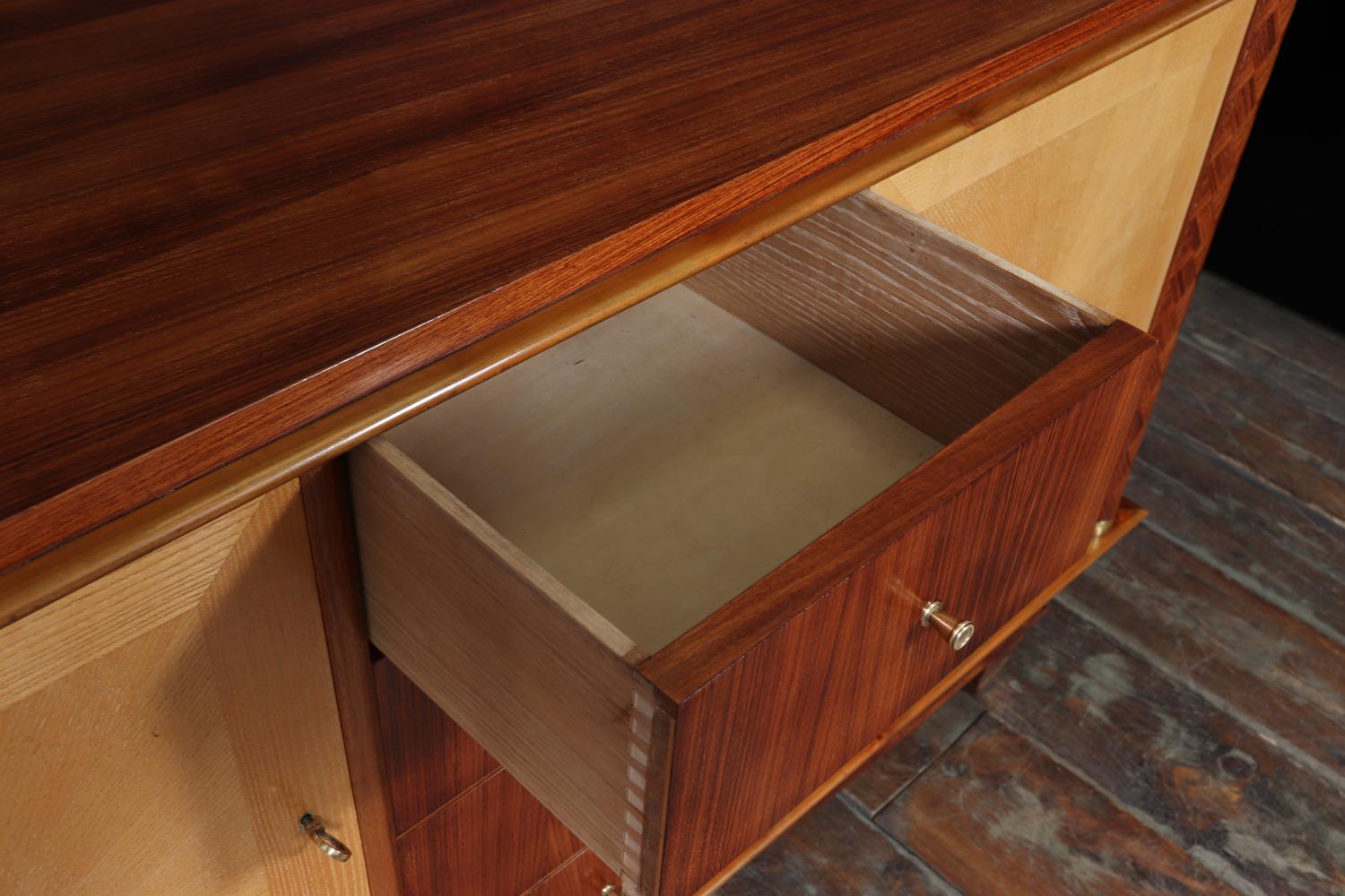 Credenza francese Art Deco in legno di palissandro e Oak in vendita 4