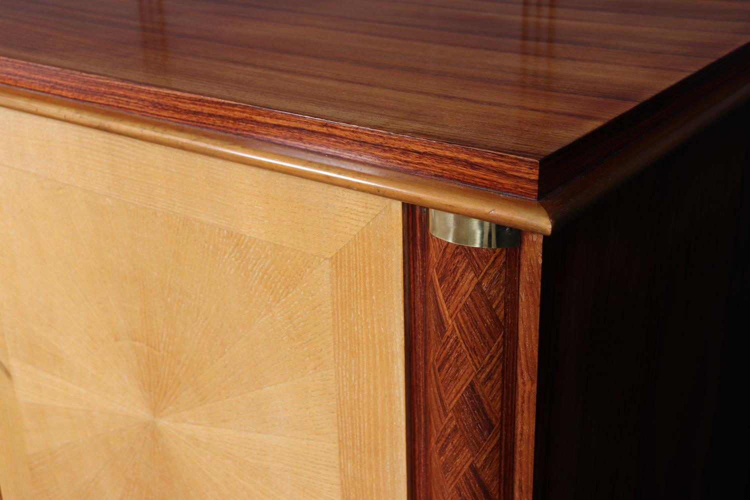 Credenza francese Art Deco in legno di palissandro e Oak in vendita 5