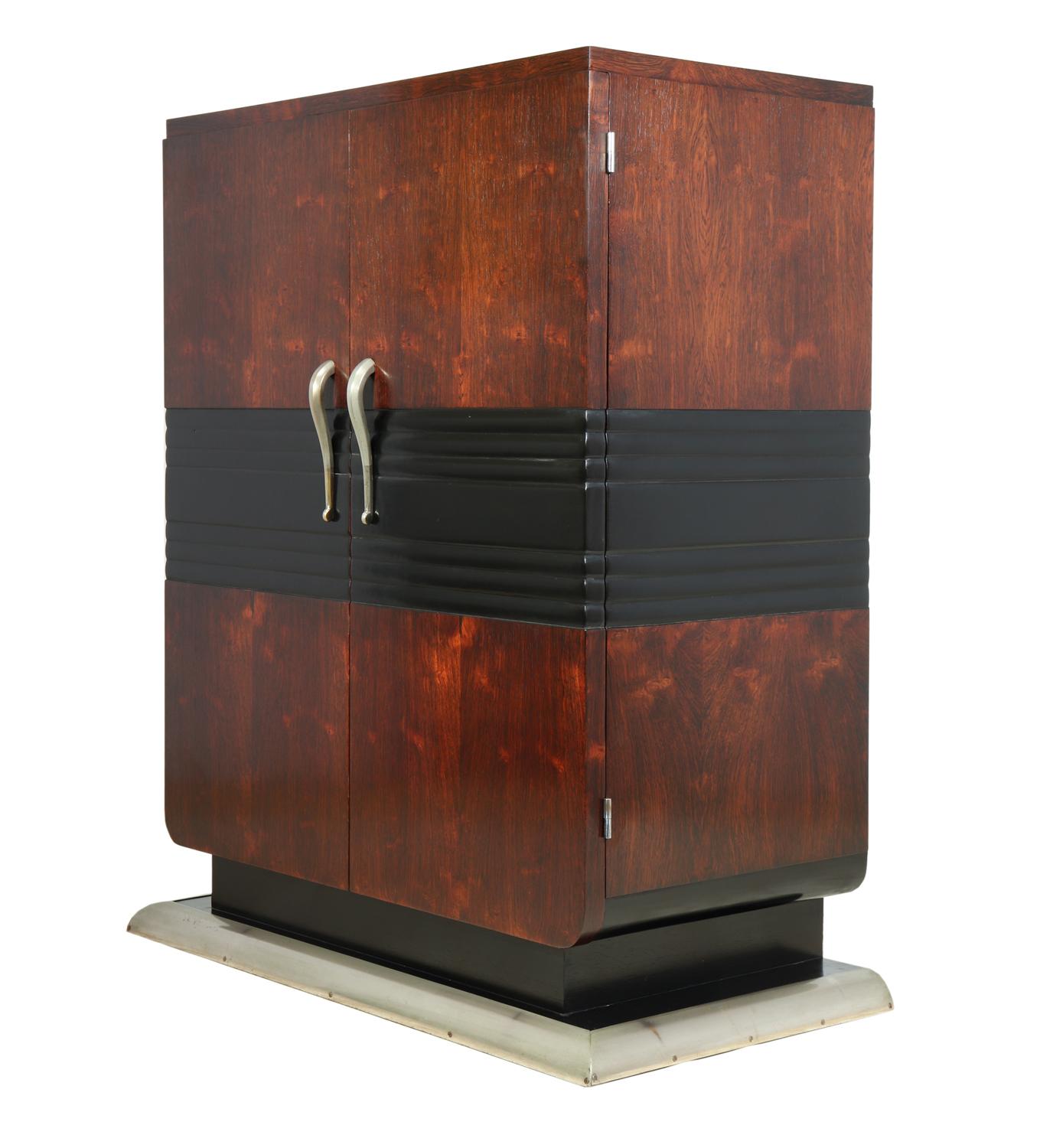 French Art Deco Rosewood Cocktail Cabinet, circa 1930 In Excellent Condition For Sale In Paddock Wood, Kent