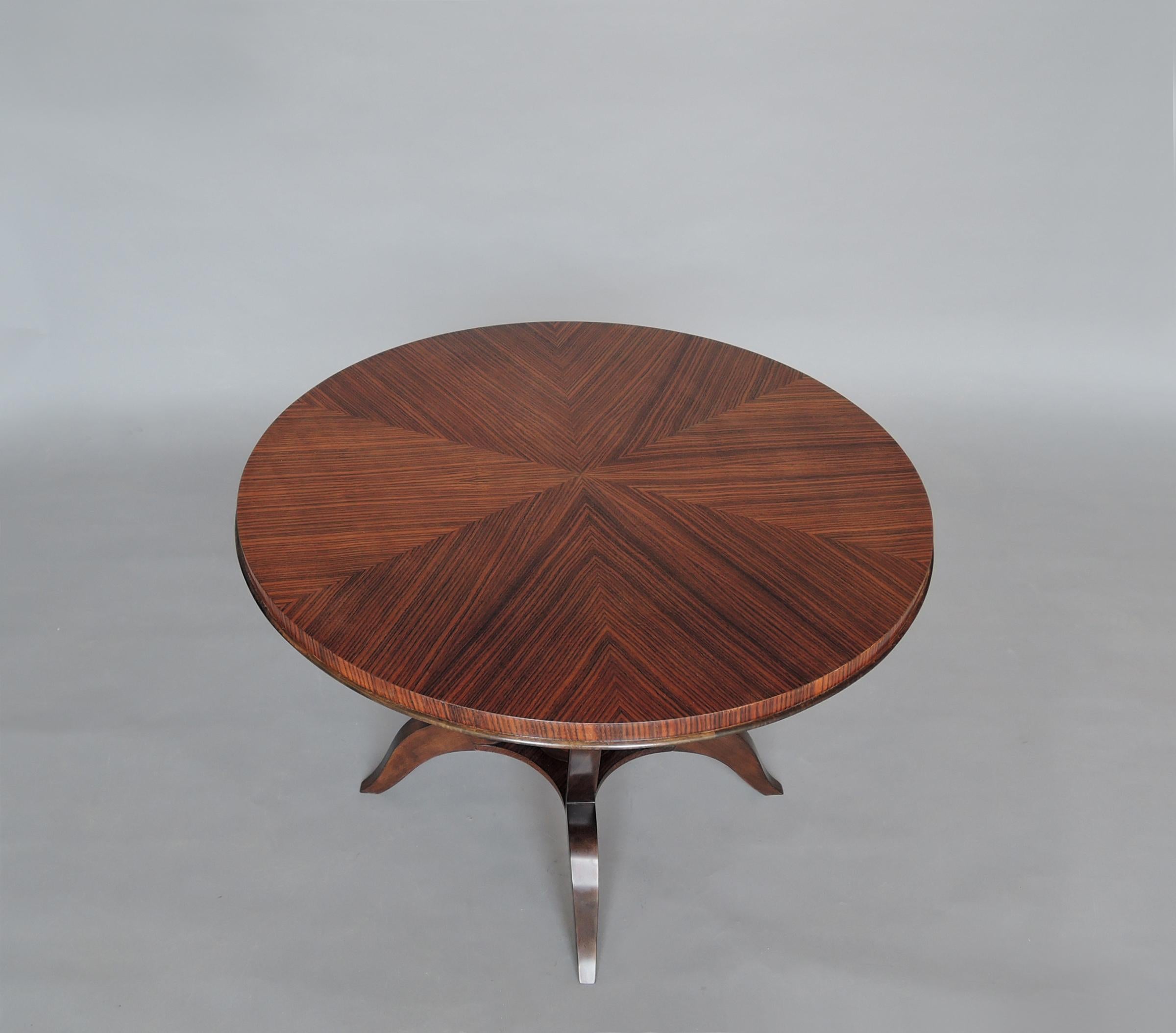 French Art Deco Rosewood Gueridon with a Four Curved-Leg Pedestal For Sale 3