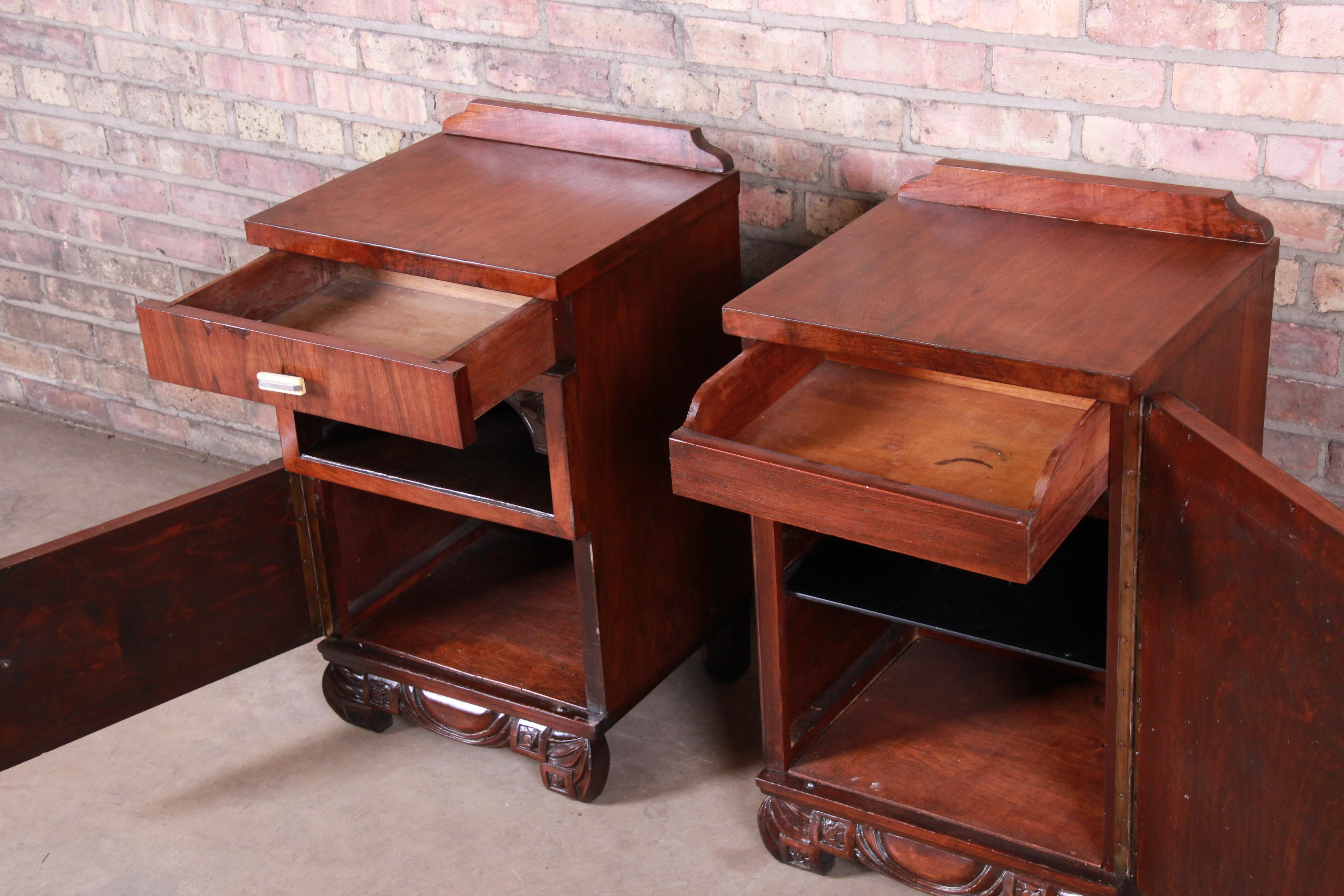French Art Deco Rosewood Nightstands, circa 1920s 5