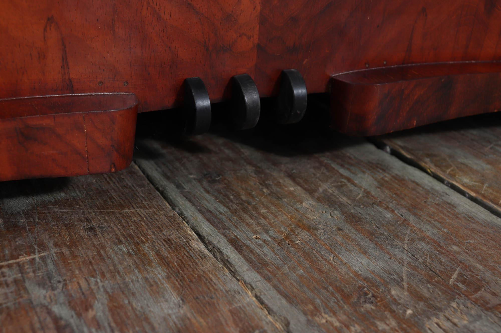 Bois de rose French Art Deco Rosewood & Sycamore Secrétaire Desk, c.1930 en vente