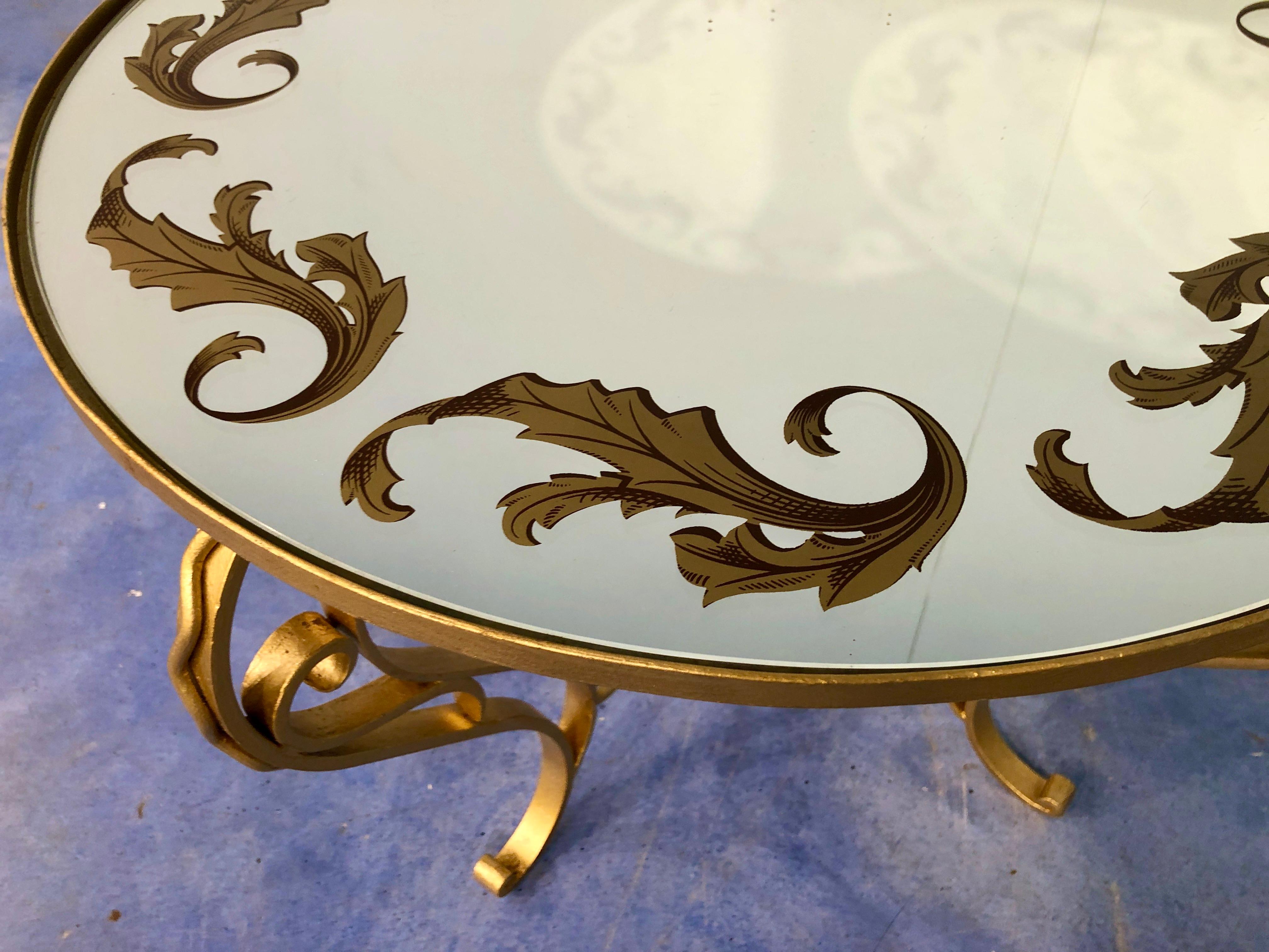 French Art Deco Round Coffee Table in Gilded Iron, 1950 For Sale 10