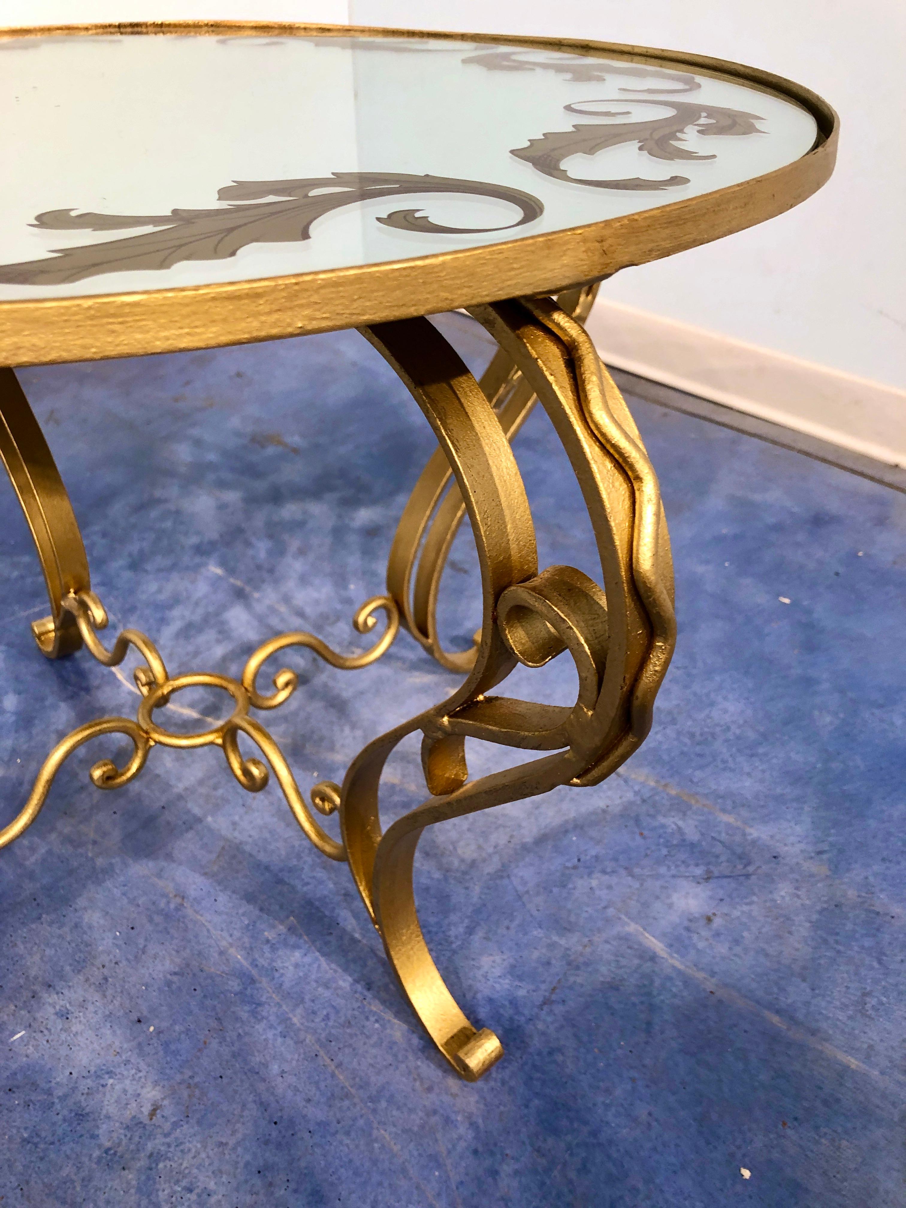 Mirror French Art Deco Round Coffee Table in Gilded Iron, 1950 For Sale
