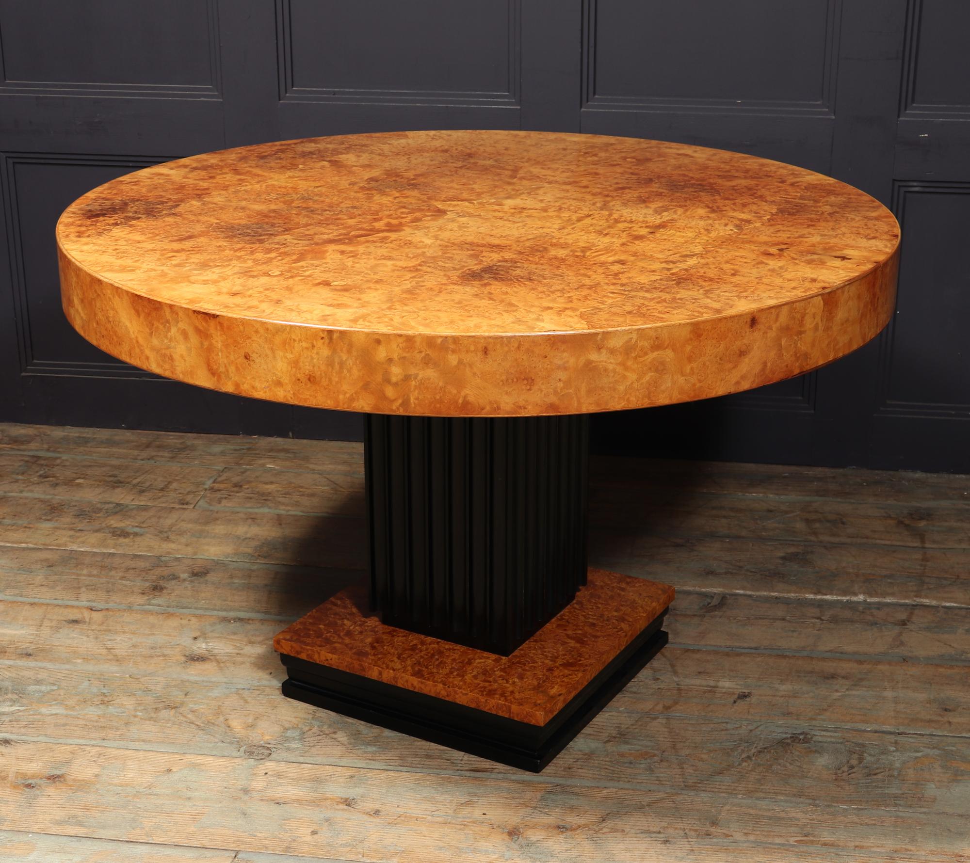 French Art Deco Round Dining Table in Burr Maple 12
