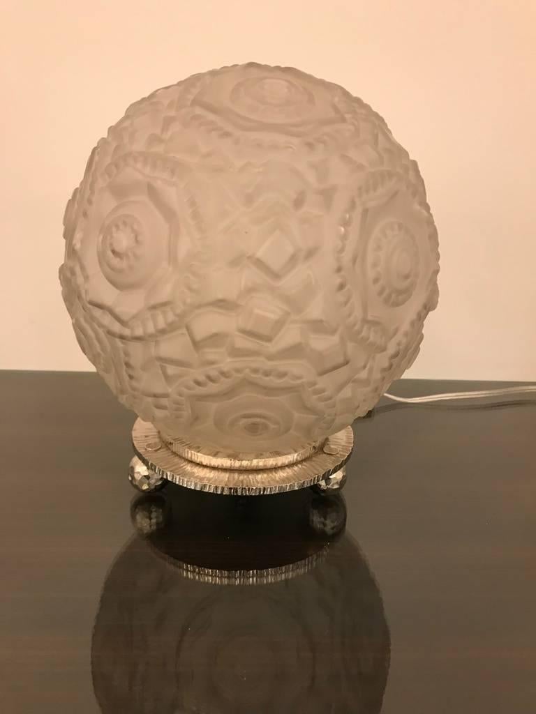 20th Century French Art Deco Round Geometric Table Lamp by Sabino For Sale
