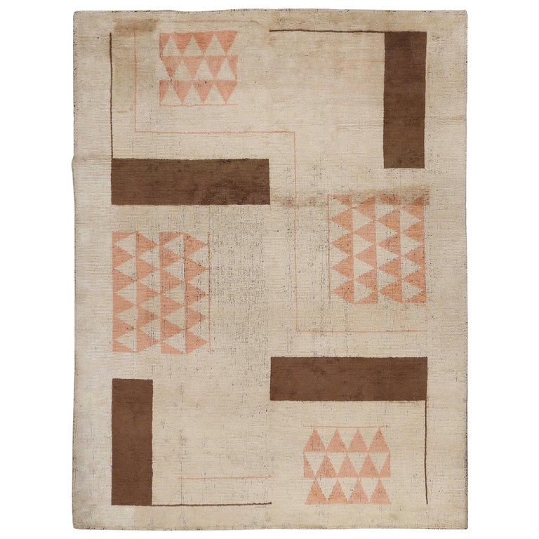 French Art Deco Rug Attributed to Ivan da Silva Bruhns, ca. 1925, offered by Alberto Levi Gallery