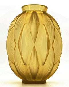 French Art Deco Sabino "24 Pirogues" Vase, 1929