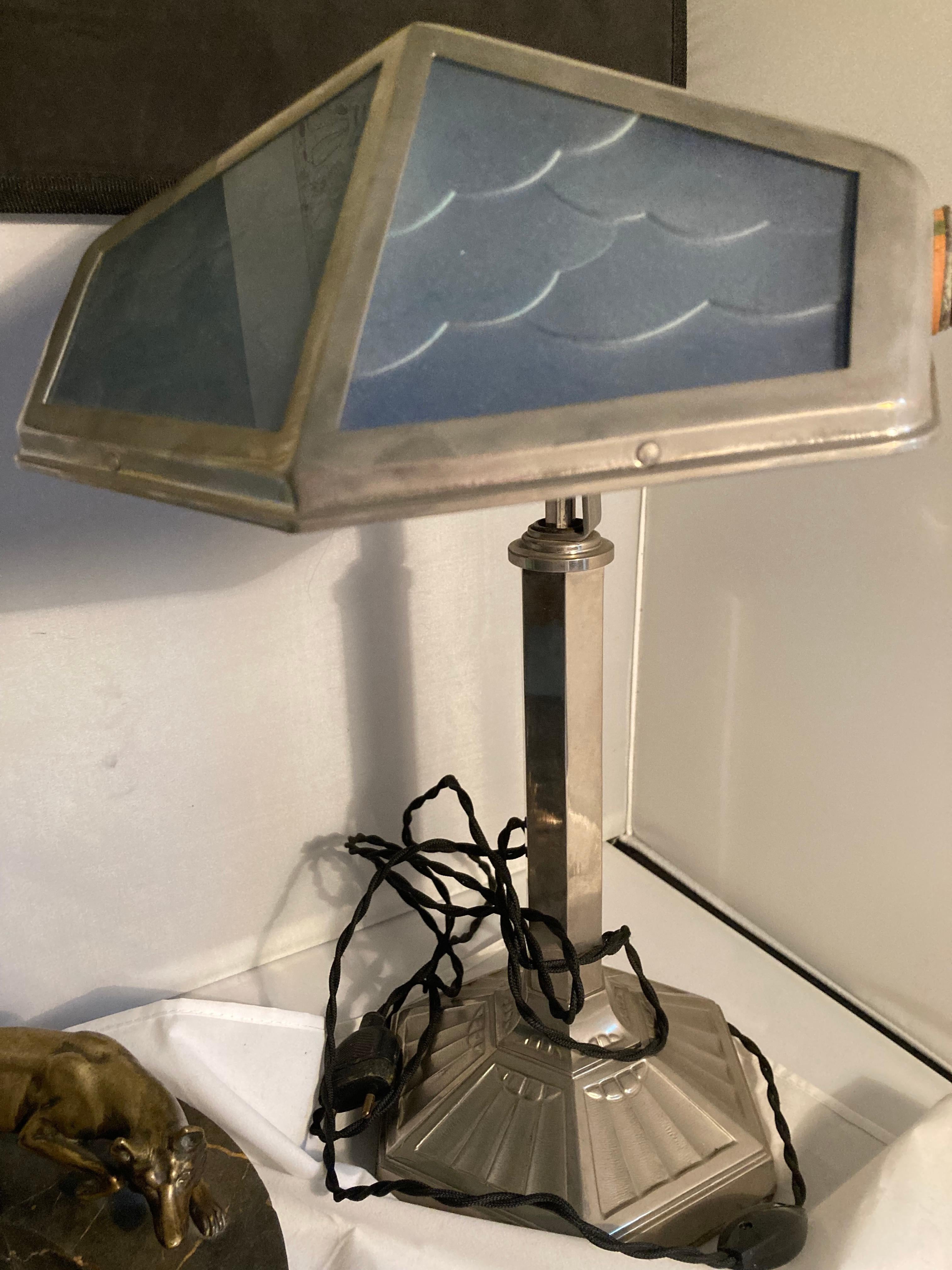 French Art Deco table lamp, model 