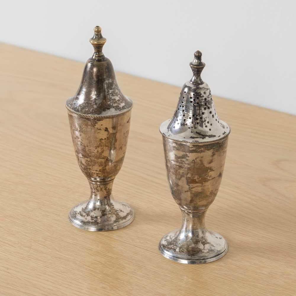 Französische Art Deco Salz- und Pfefferstreuer im Angebot 2