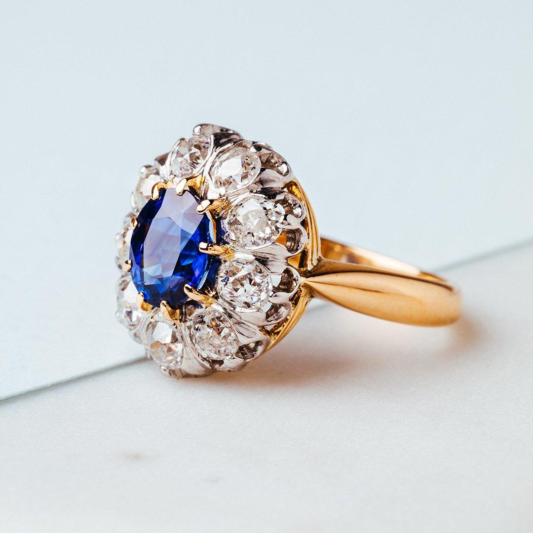 Women's French Art Deco Sapphire Diamond Gold Cluster Ring