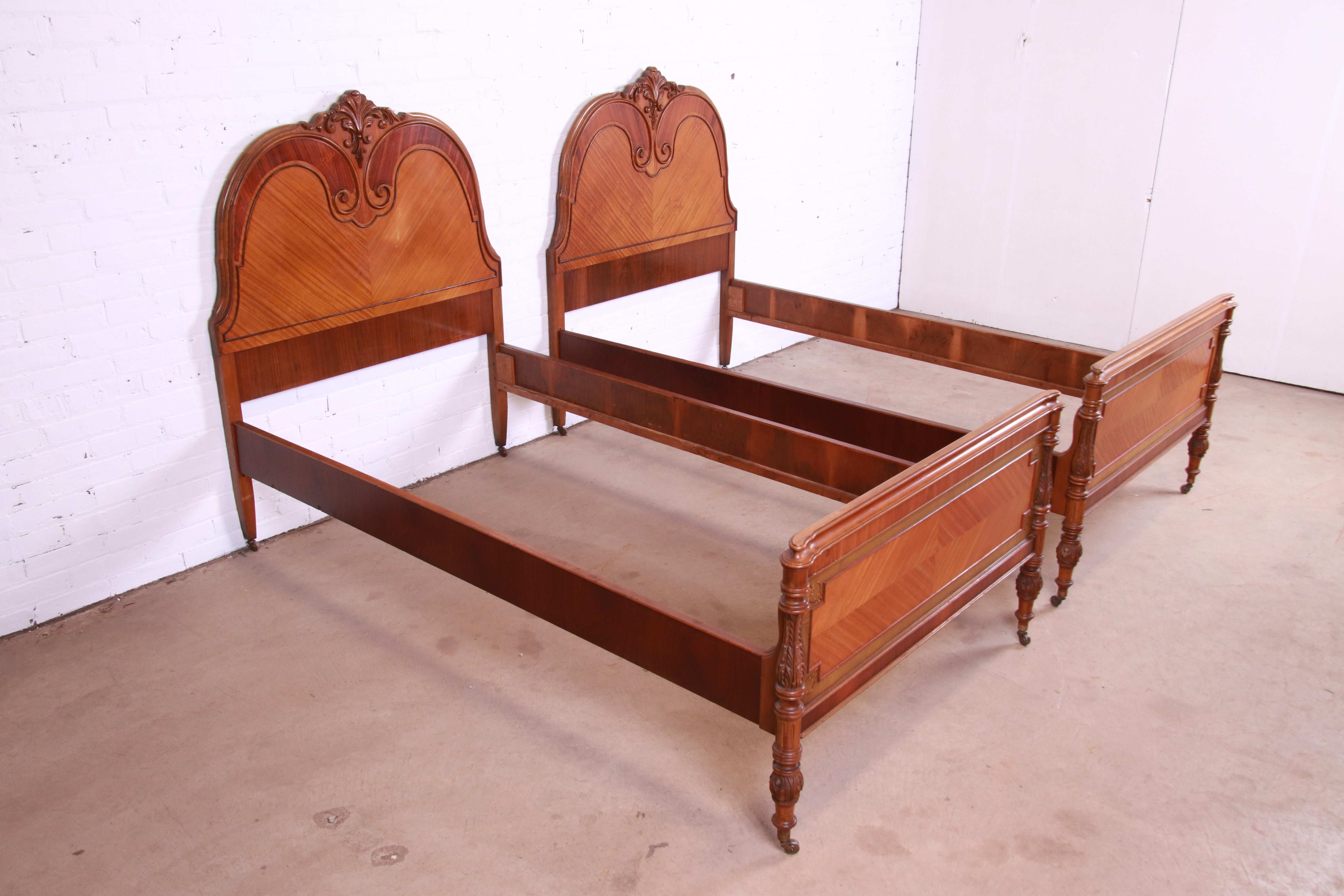 French Art Deco Satinwood and Carved Walnut Twin Beds, Circa 1920s 3