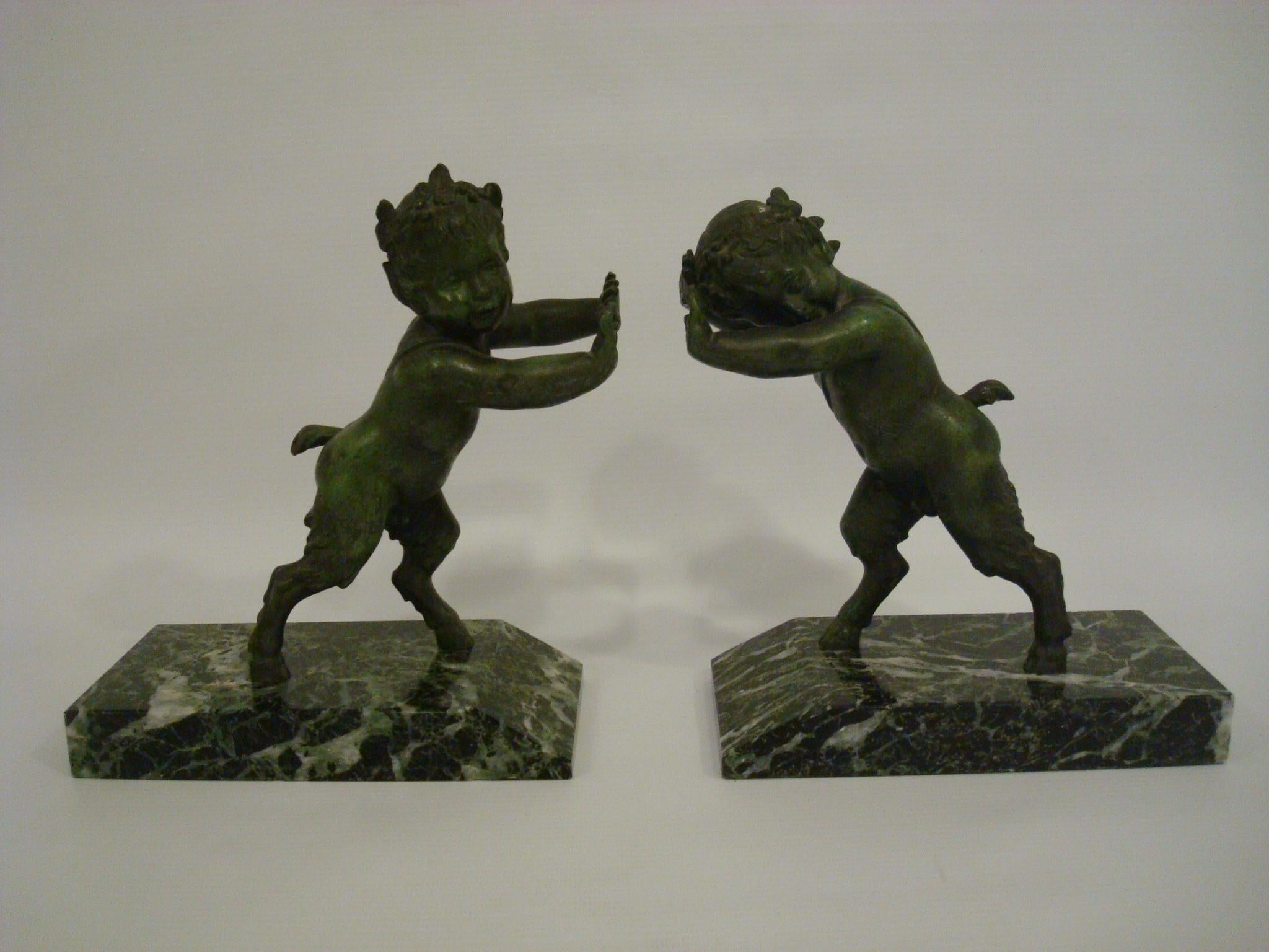 Pair of Art Deco bookends sculptures signed Carlier depicting a young satyrs or Fauns.
Émile Joseph Carlier (1849-1927)
Signature/ Marks: Carlier.
Style: Art Deco.
Condition: Good original condition.
Date: circa 1920´s
Material: White metal,