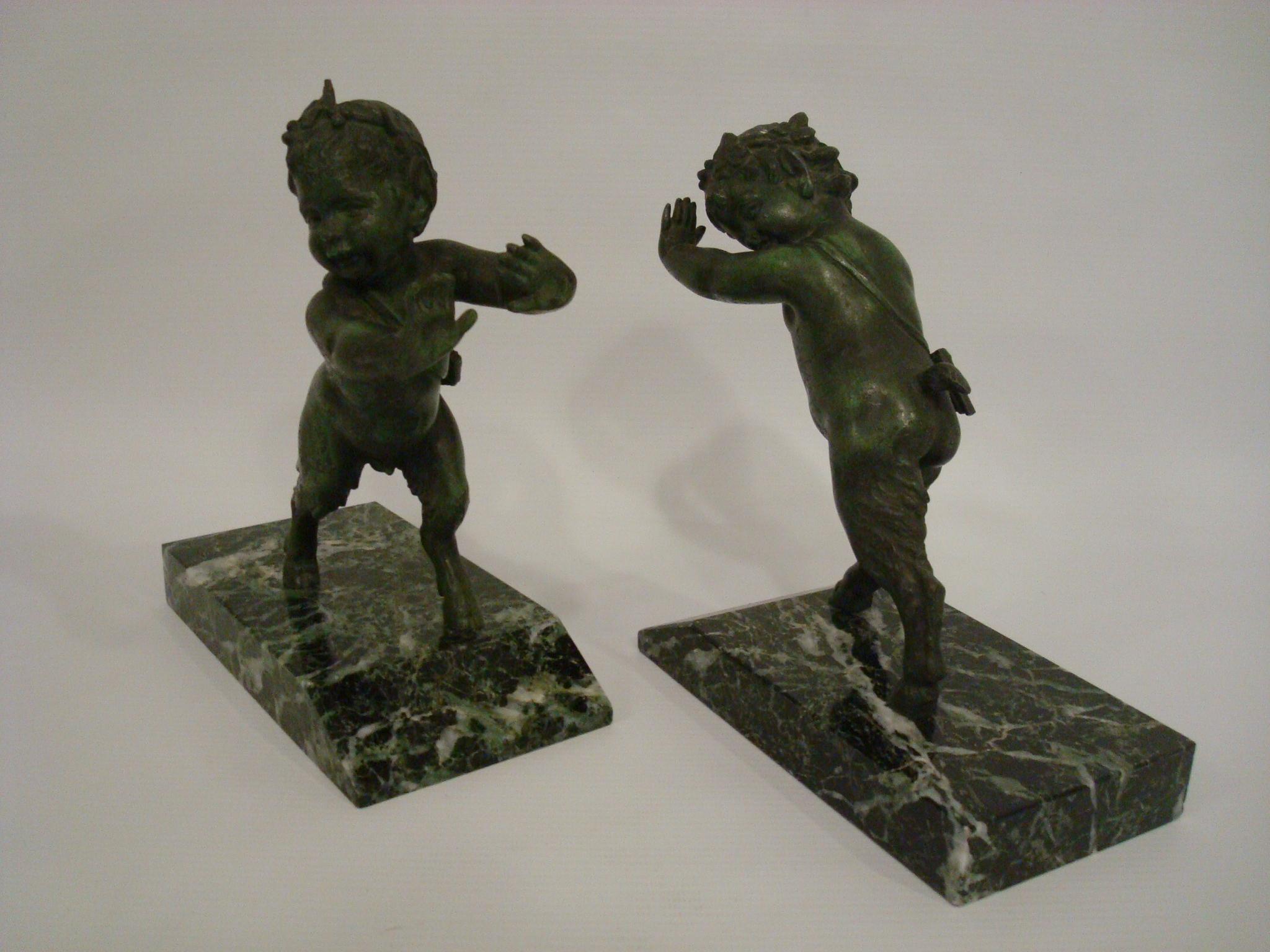 French Art Deco Sculpture Bookends Satyr´s by Carlier, 1920 In Good Condition For Sale In Buenos Aires, Olivos
