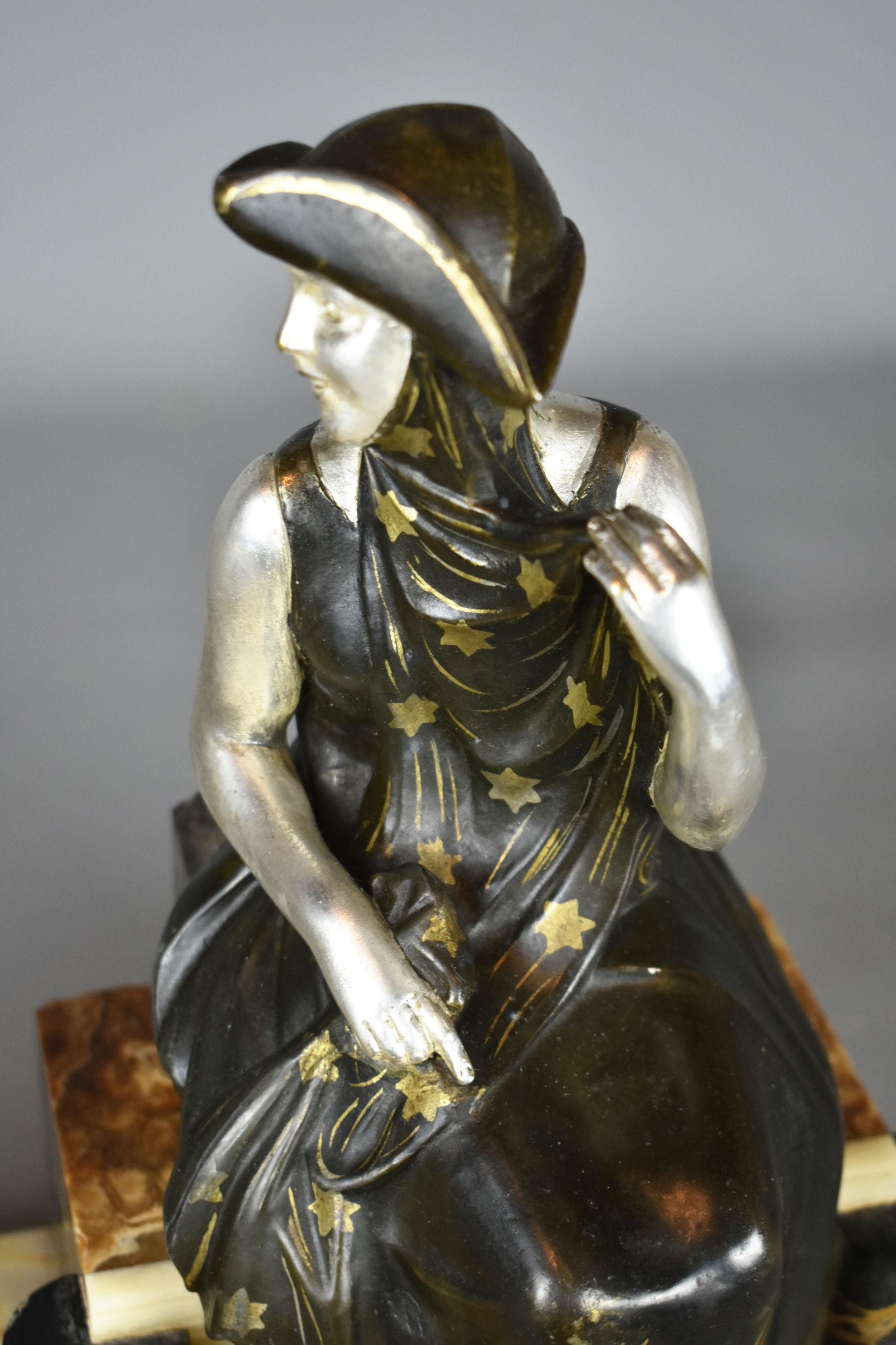 Sculpture française Art déco d'une dame et d'une gazelle en vente 3