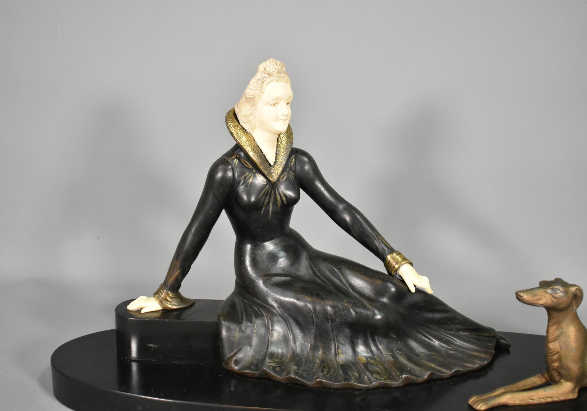 Art Déco Scultura Art Deco francese firmata S Melani in vendita