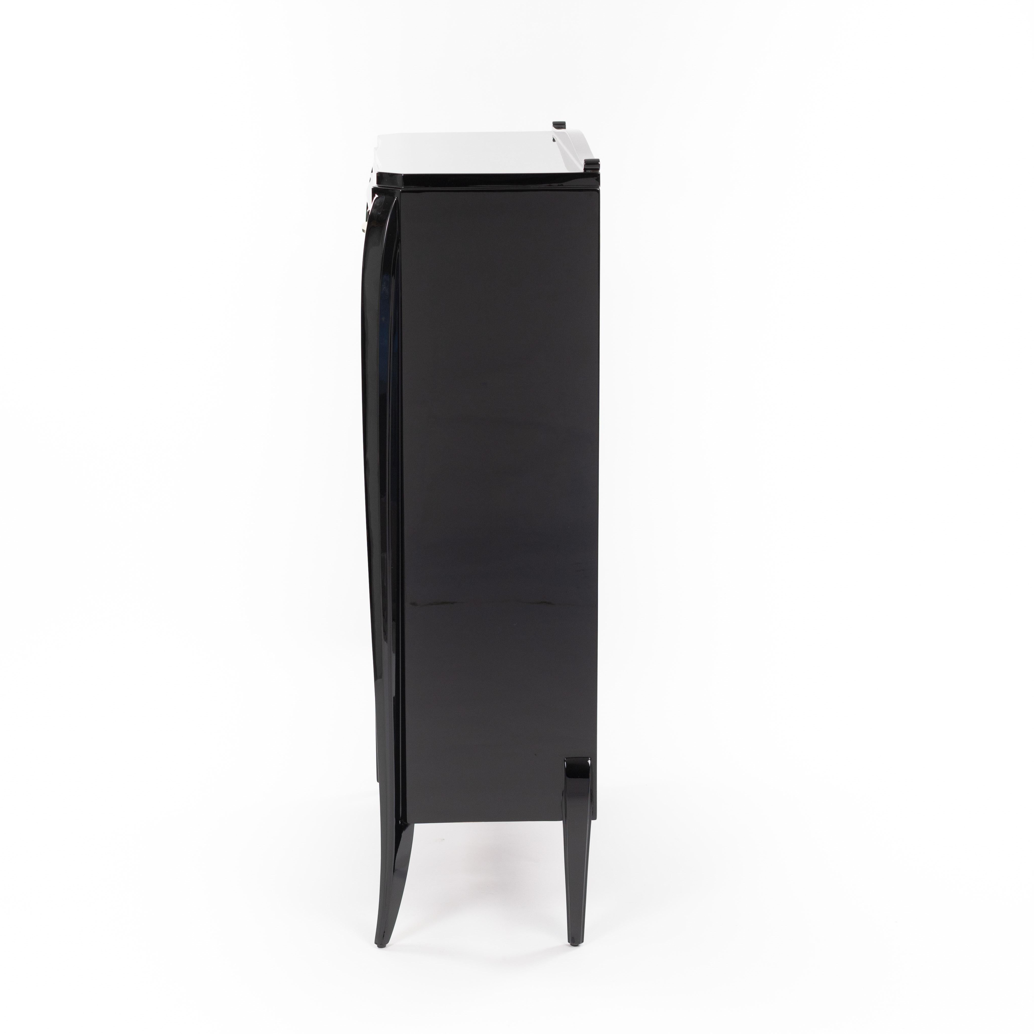italien Secretaire Art Déco français Laque noire brillante Raccords plaqués nickel 1925 en vente
